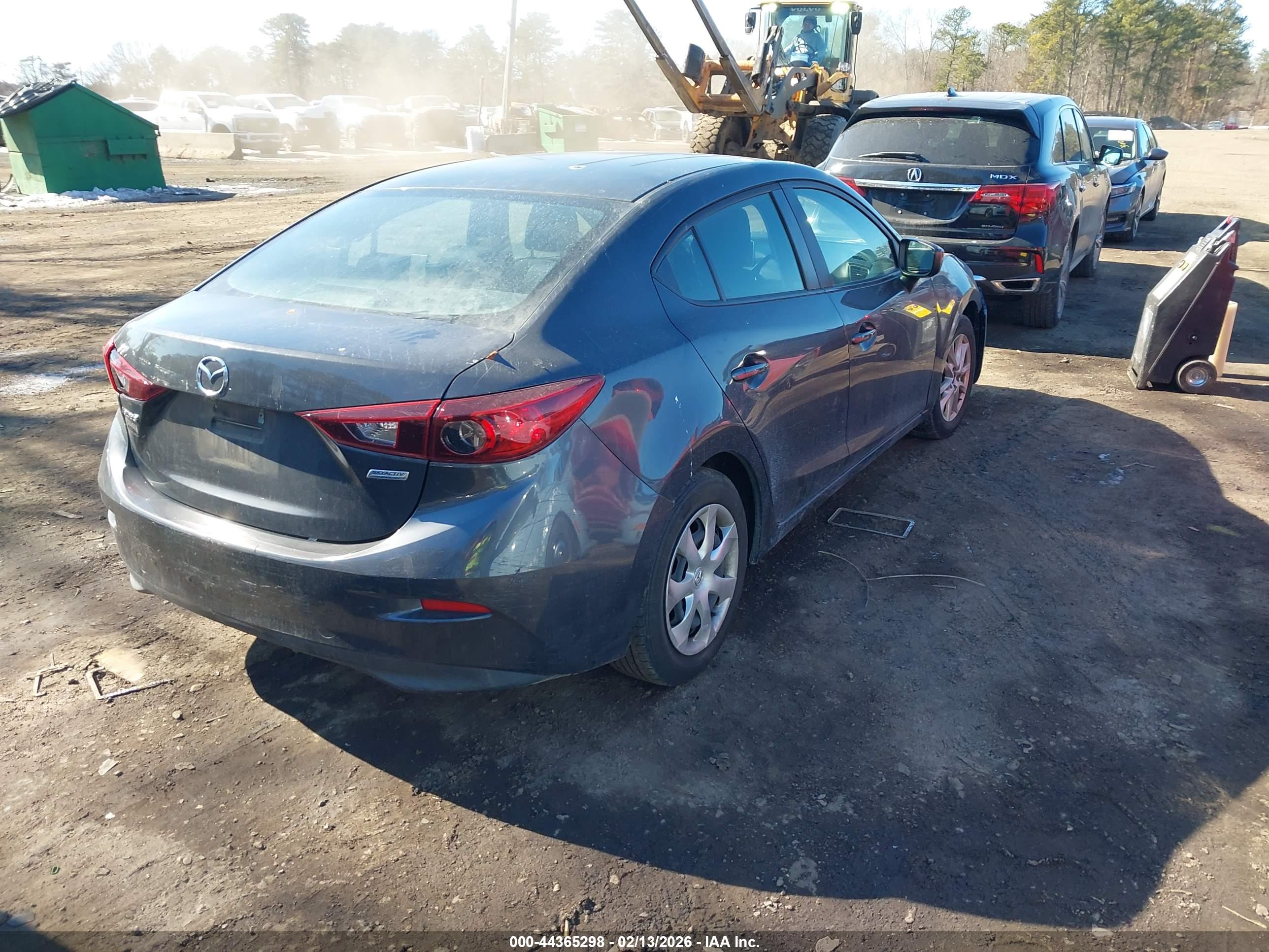 MAZDA MAZDA3 image 4