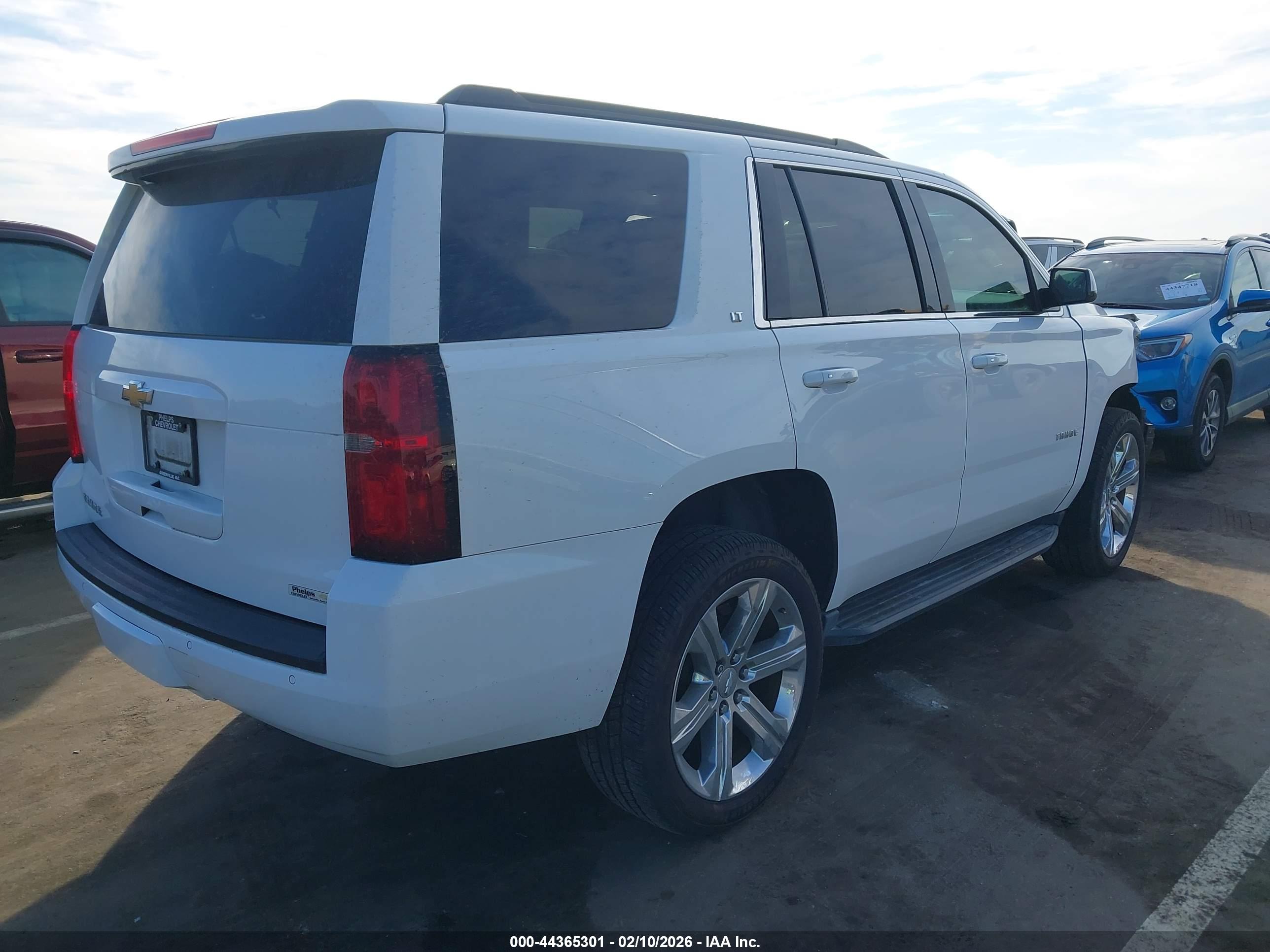 CHEVROLET TAHOE image 4