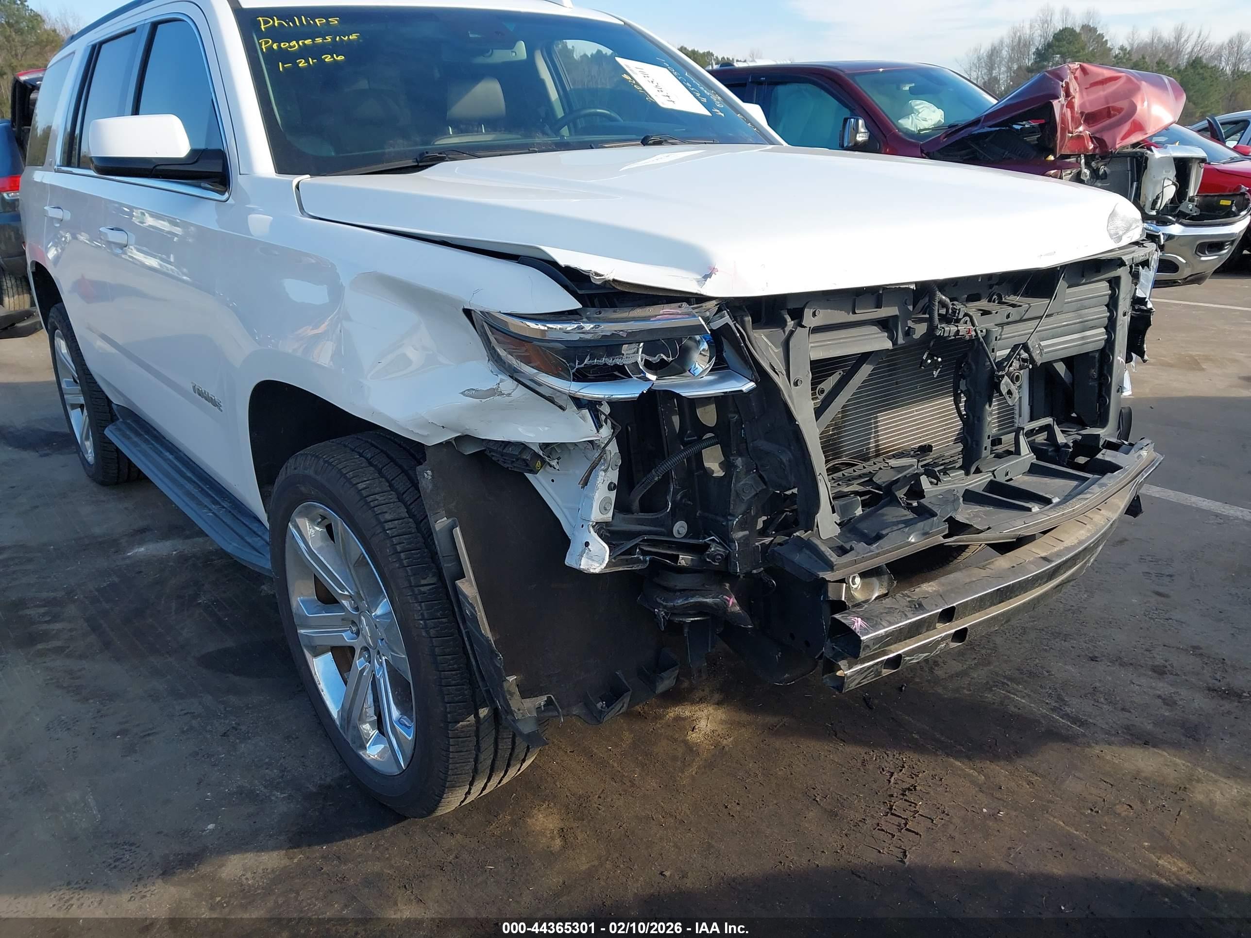 CHEVROLET TAHOE image 6