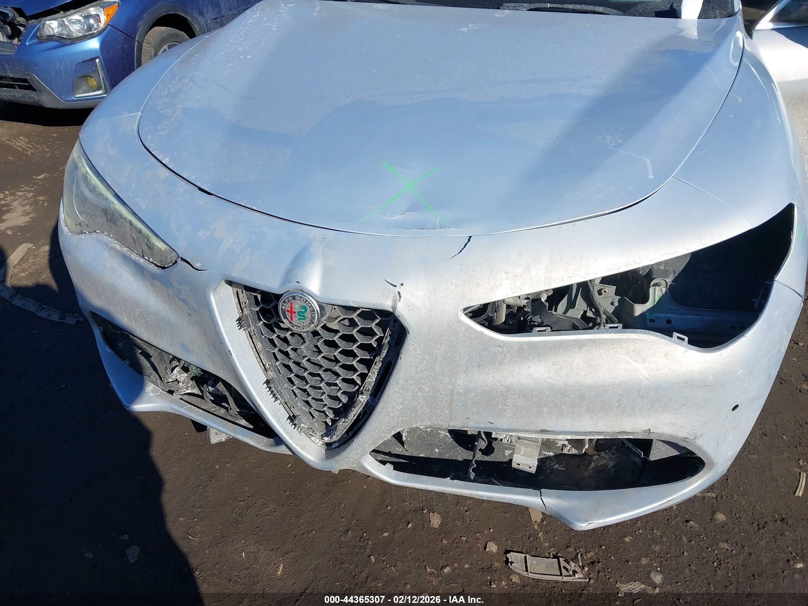 ALFA ROMEO image 6
