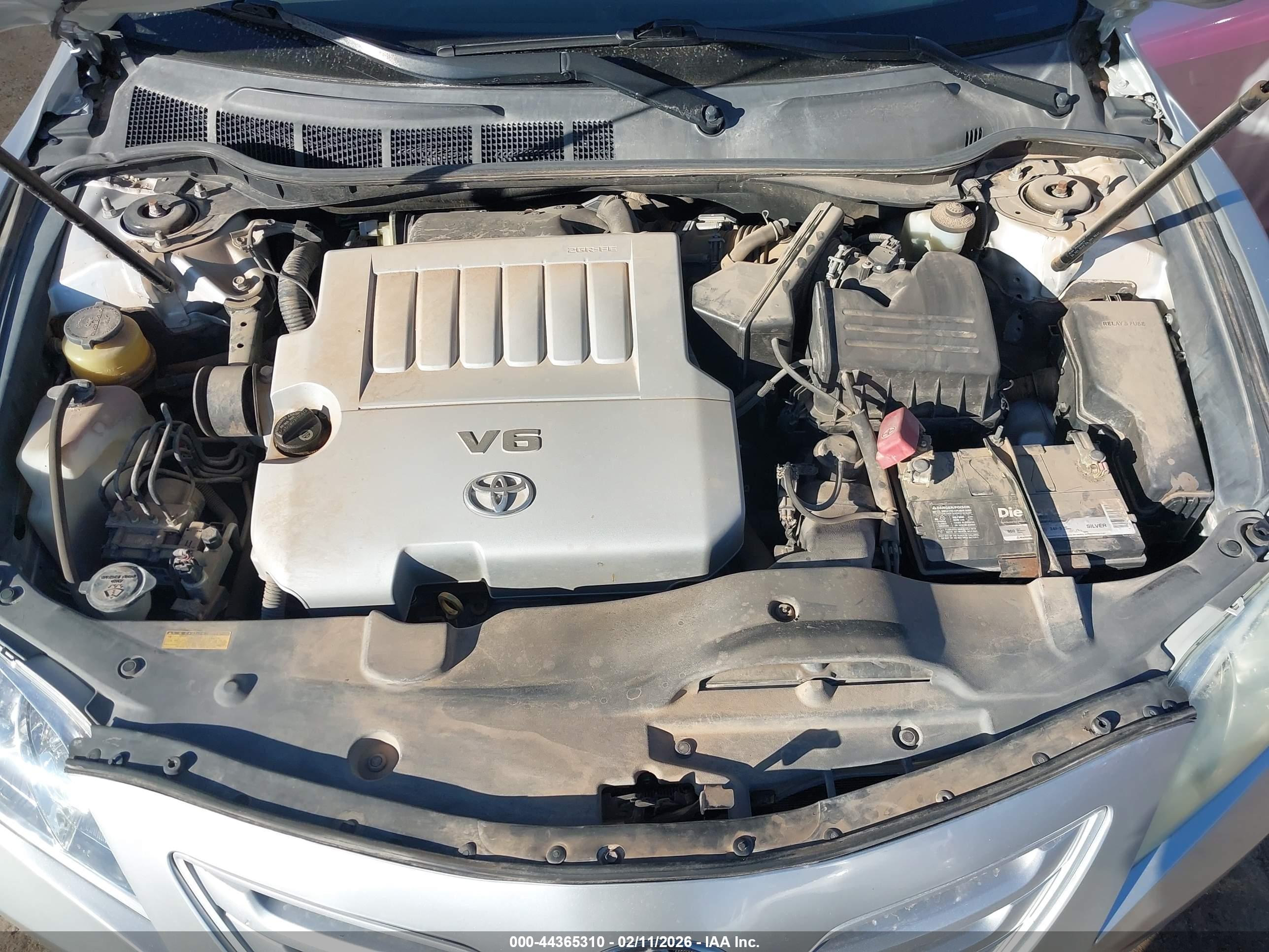 TOYOTA CAMRY image 10