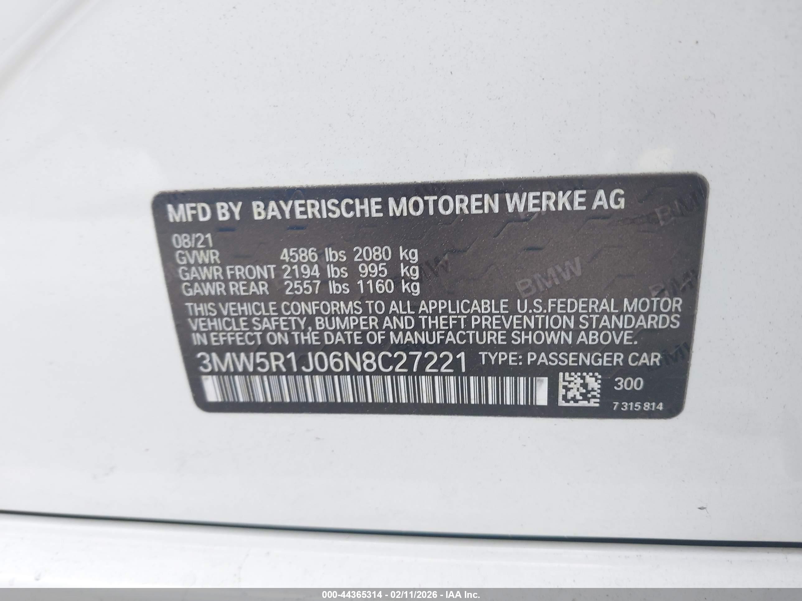 BMW 330I image 9