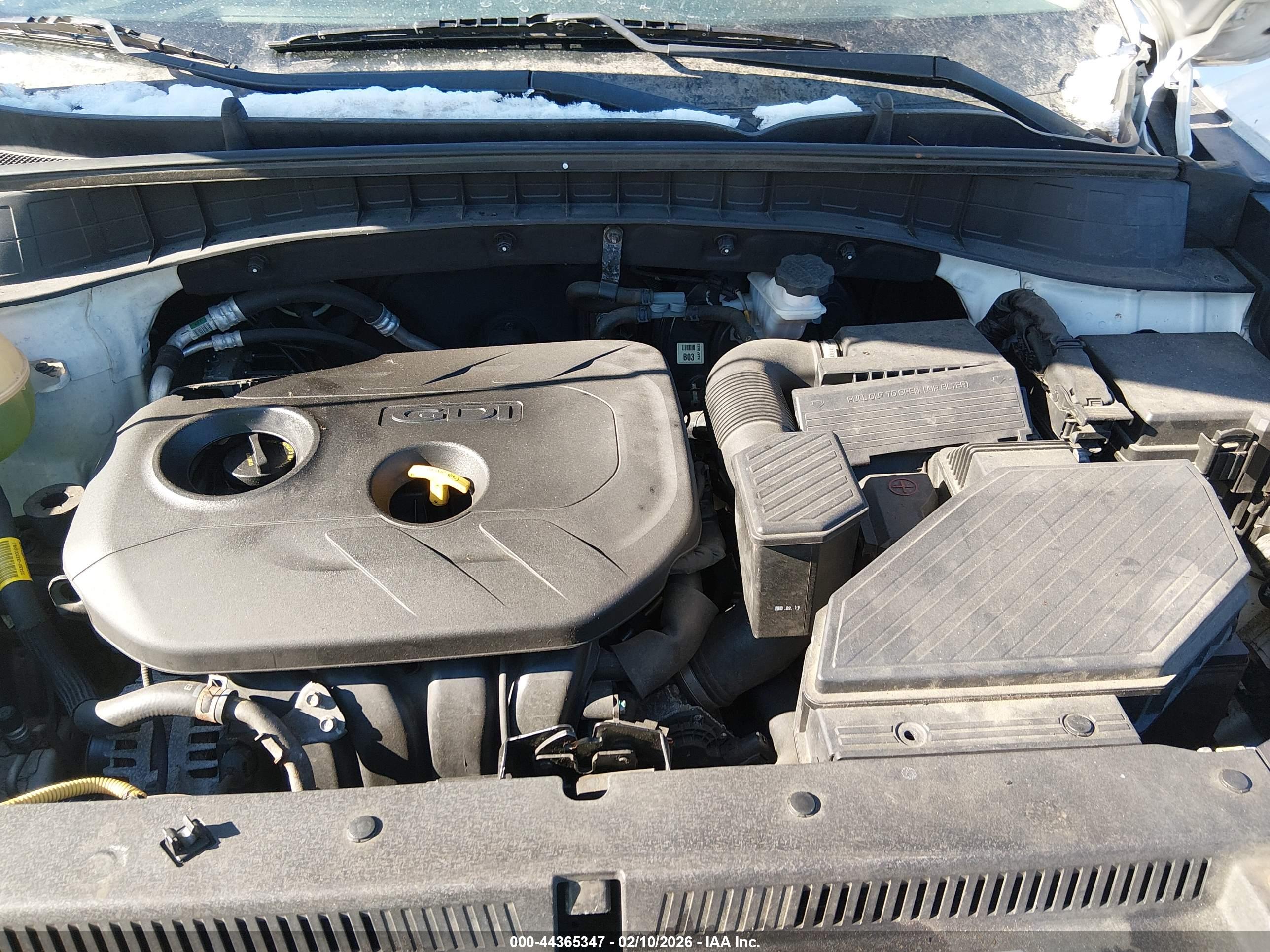 HYUNDAI TUCSON image 10