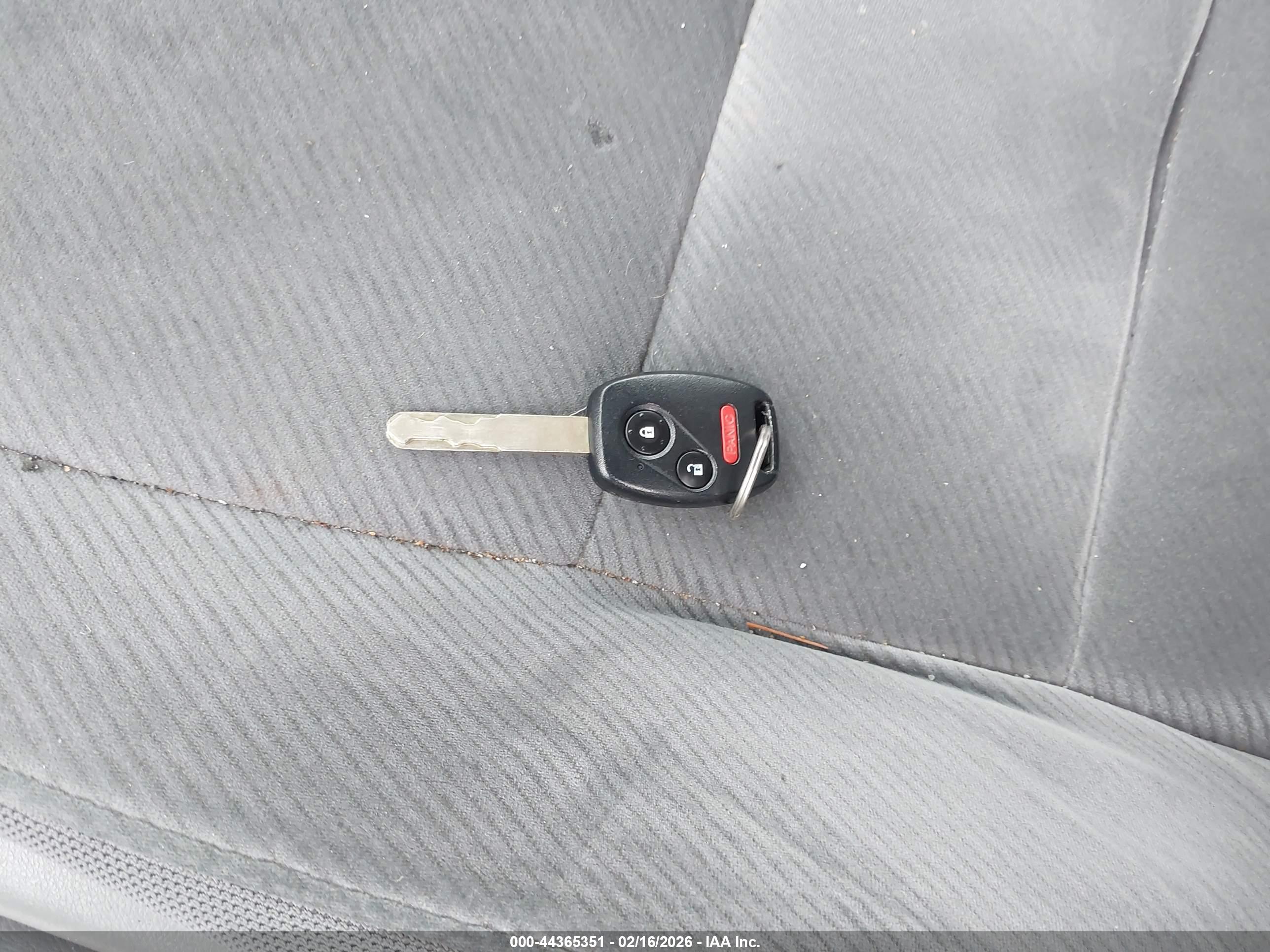HONDA CIVIC image 11