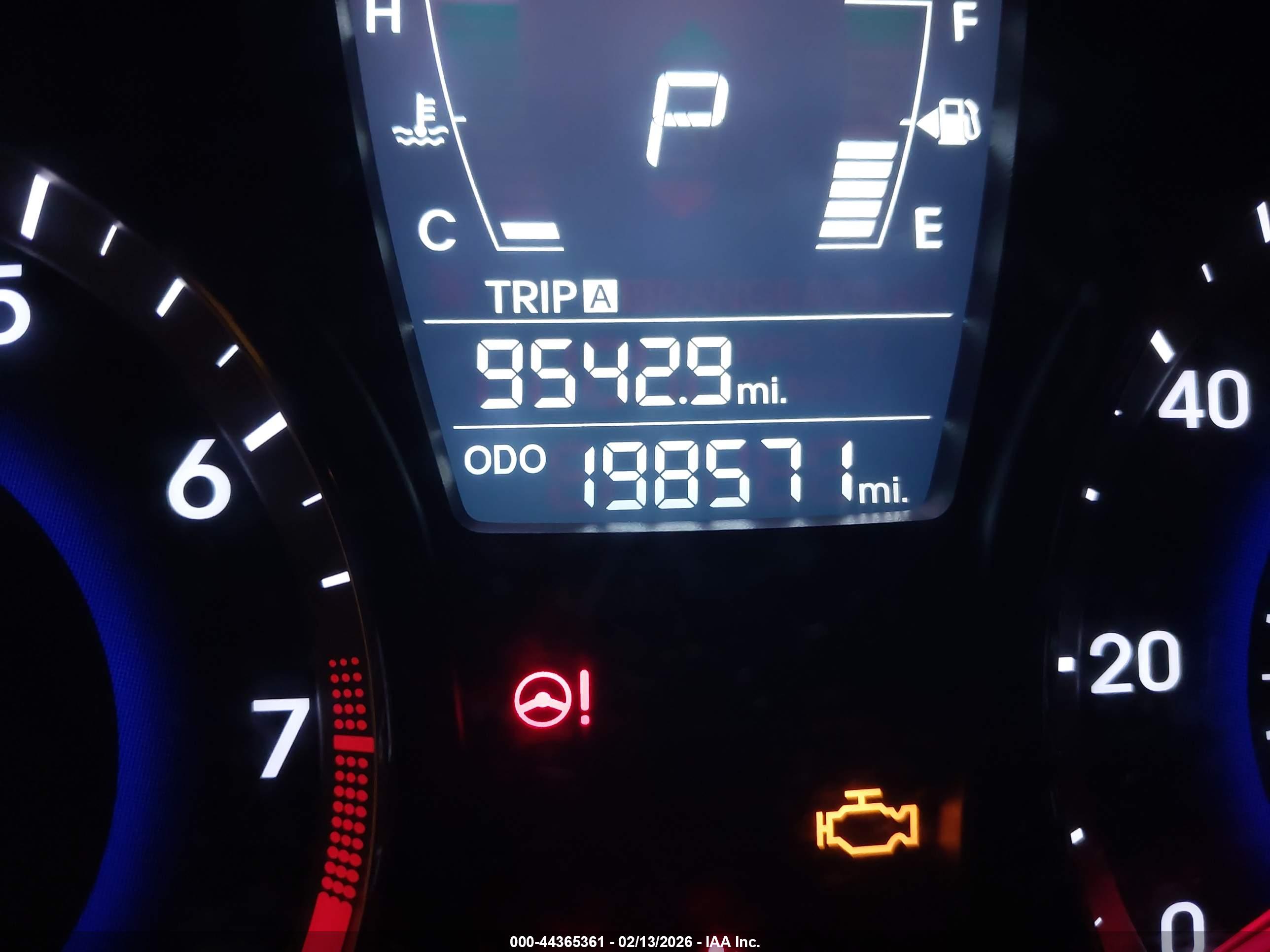 HYUNDAI ACCENT image 7