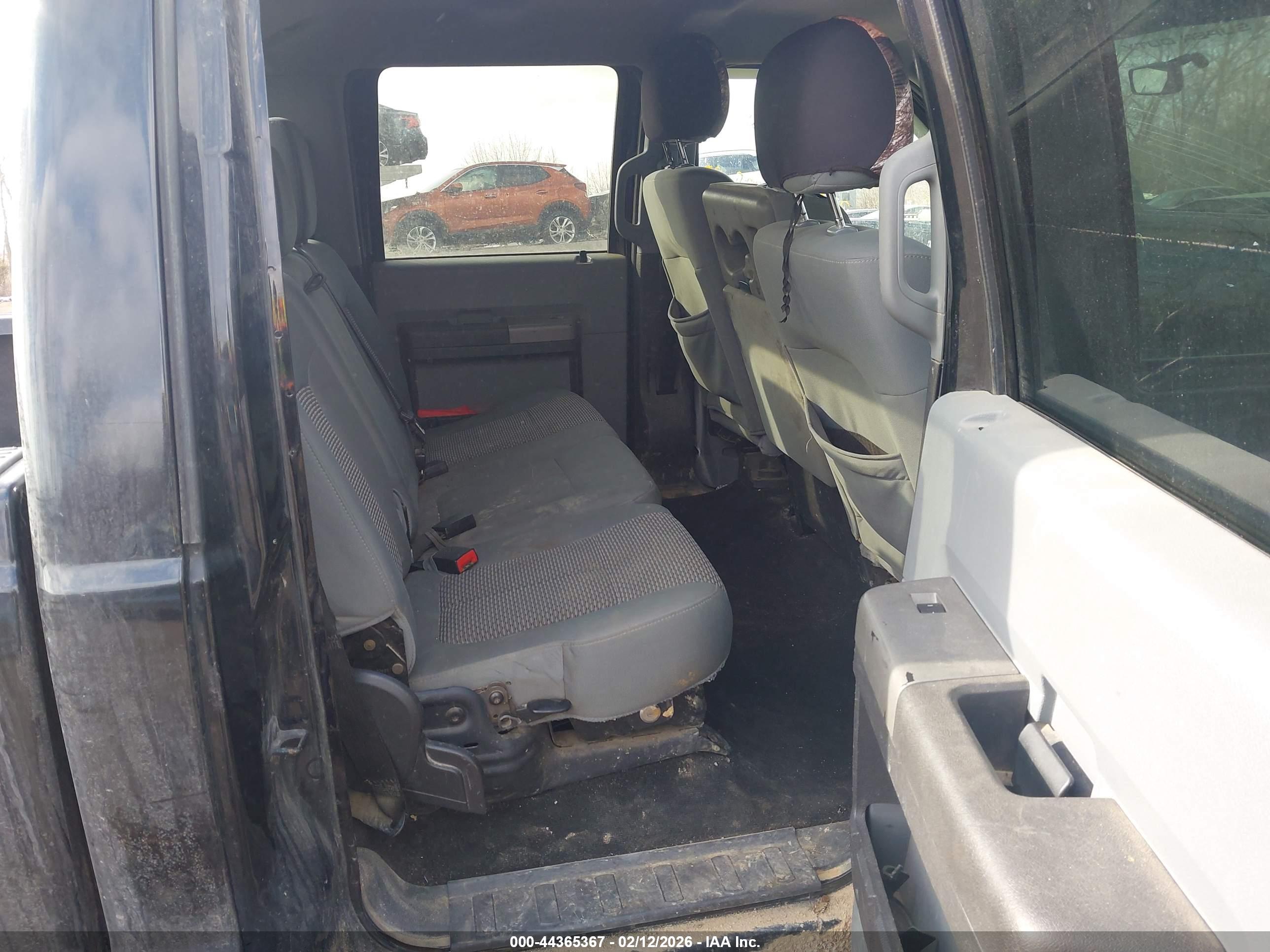 FORD F-250 image 8