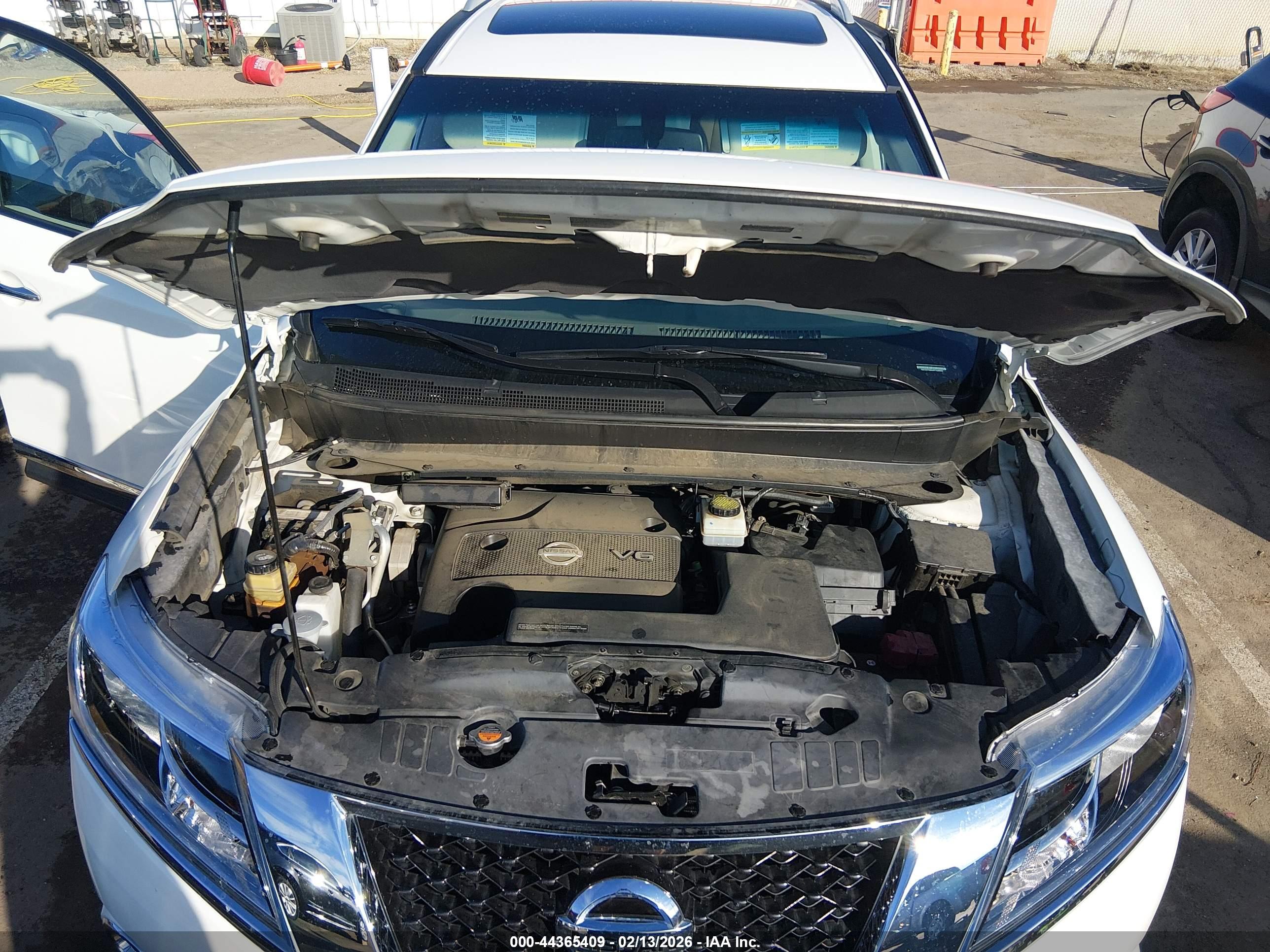 NISSAN PATHFINDER image 10