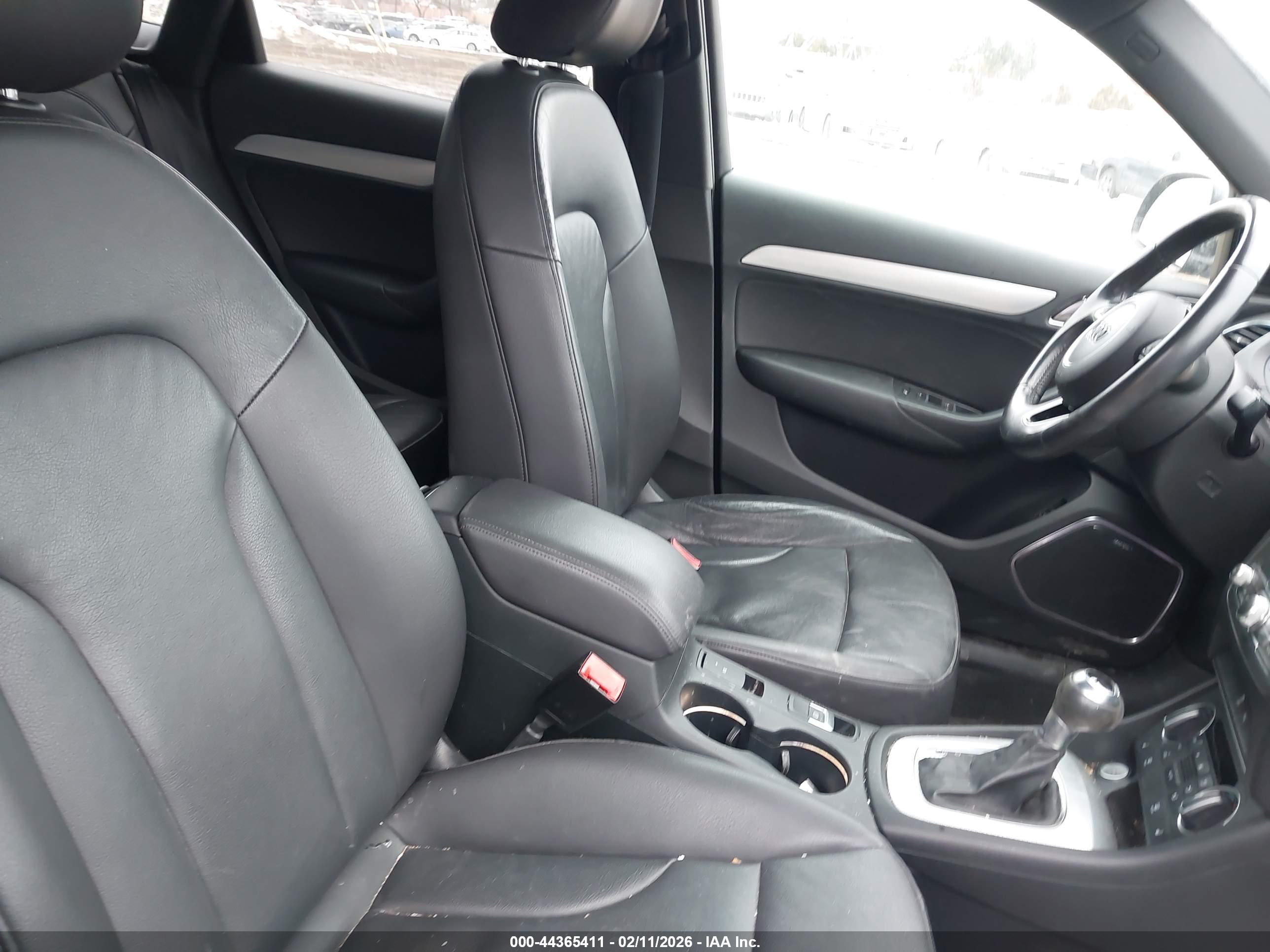 AUDI Q3 image 5