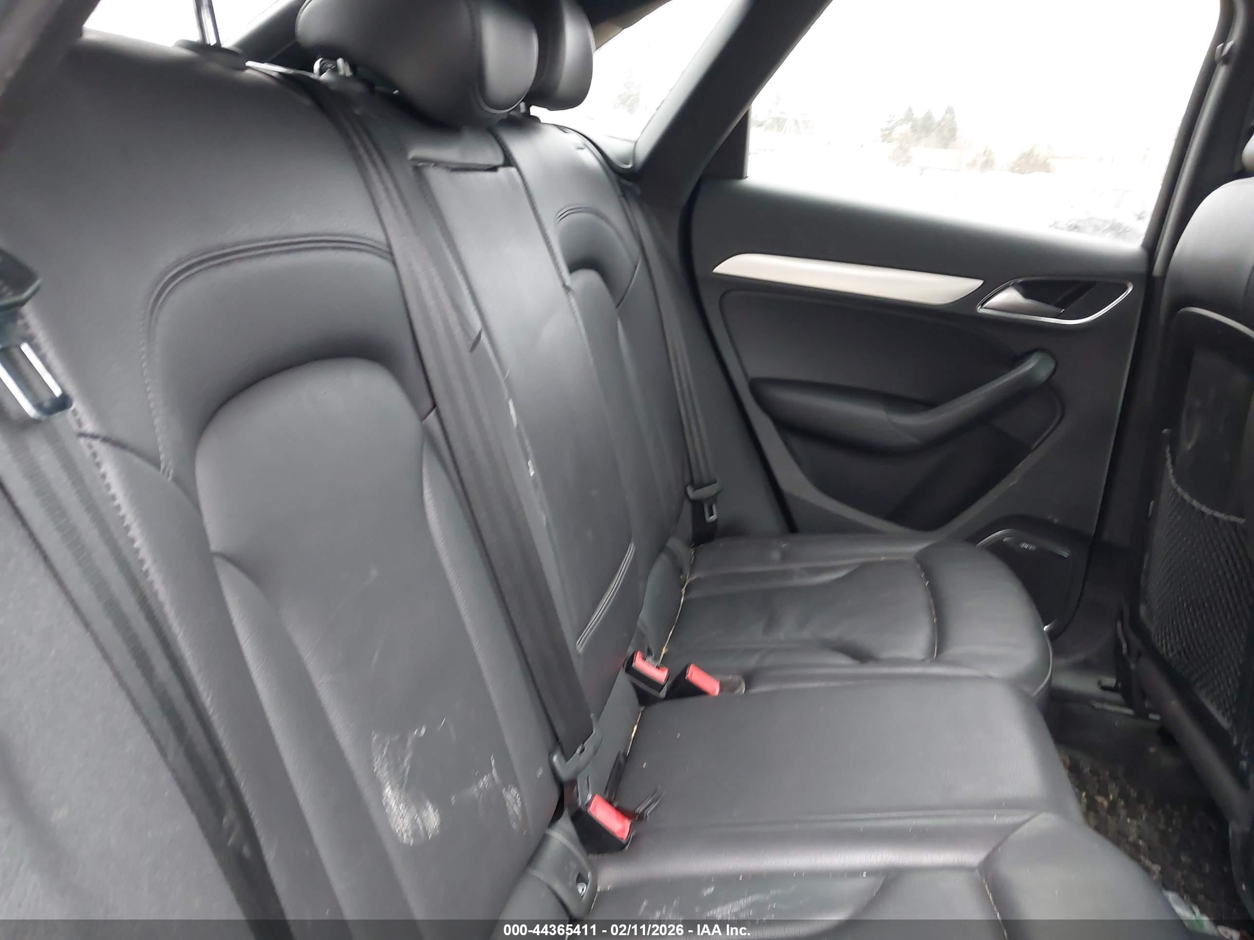 AUDI Q3 image 8