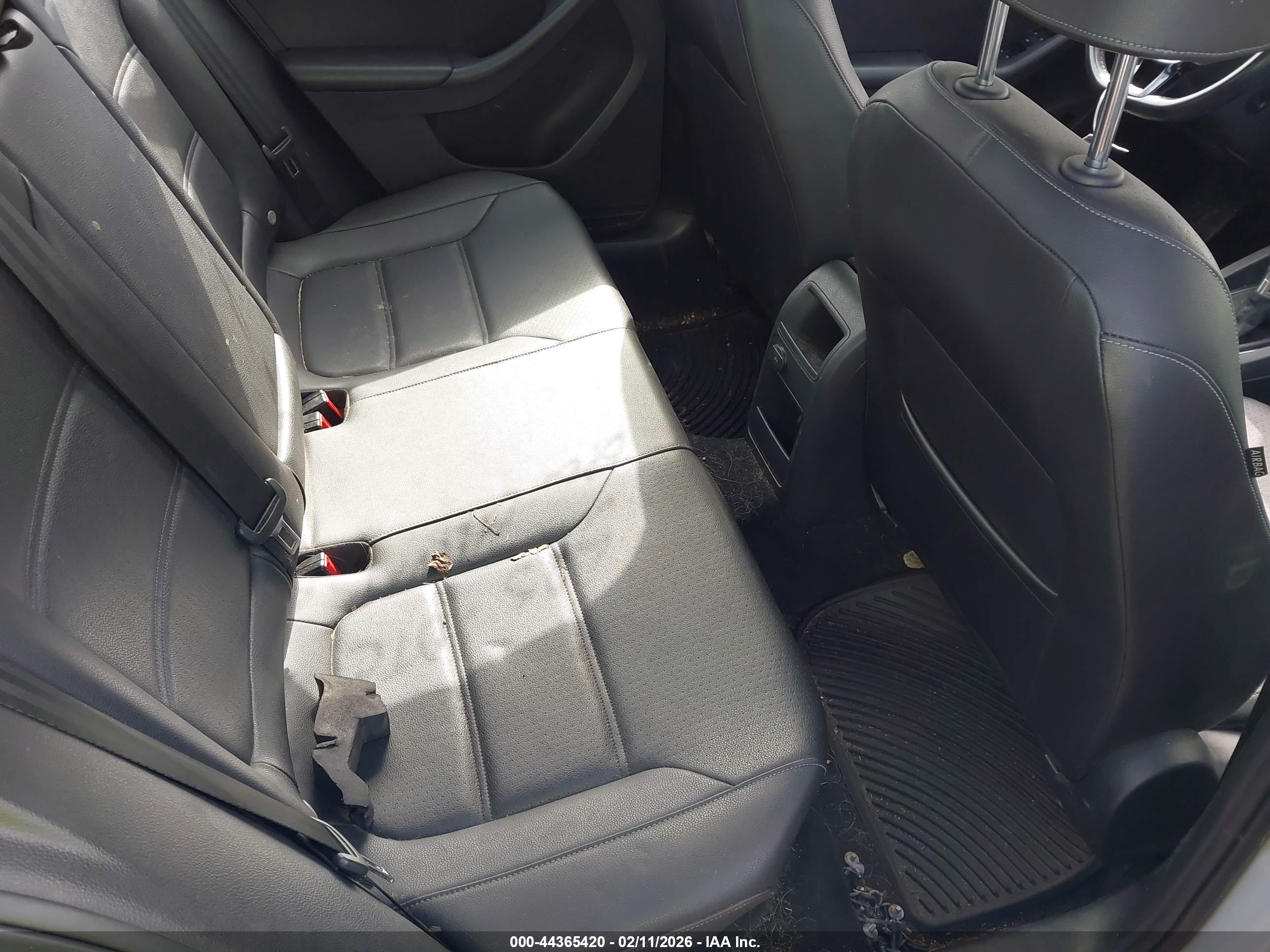 VOLKSWAGEN JETTA image 8