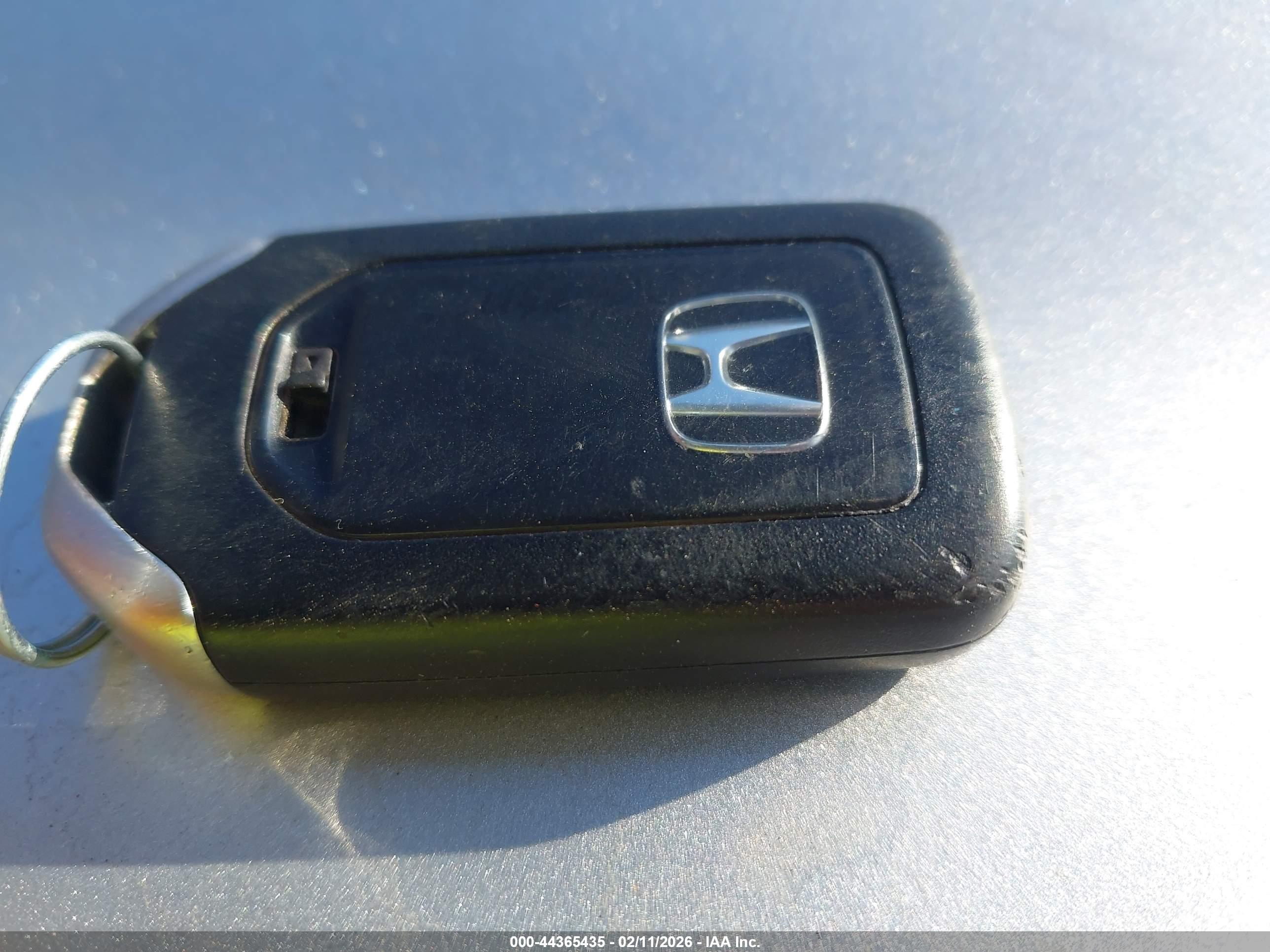 HONDA CIVIC image 11