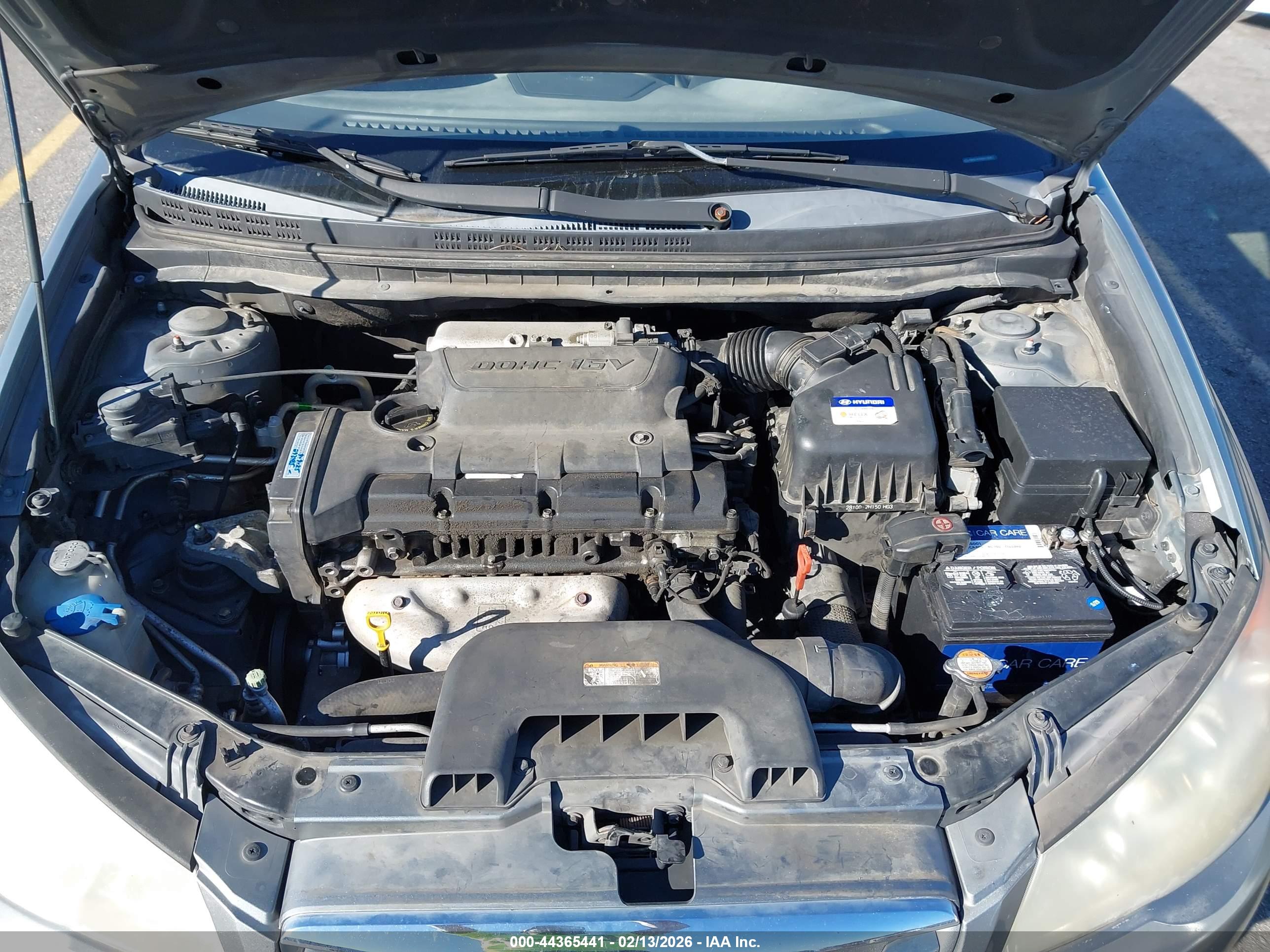 HYUNDAI ELANTRA image 10