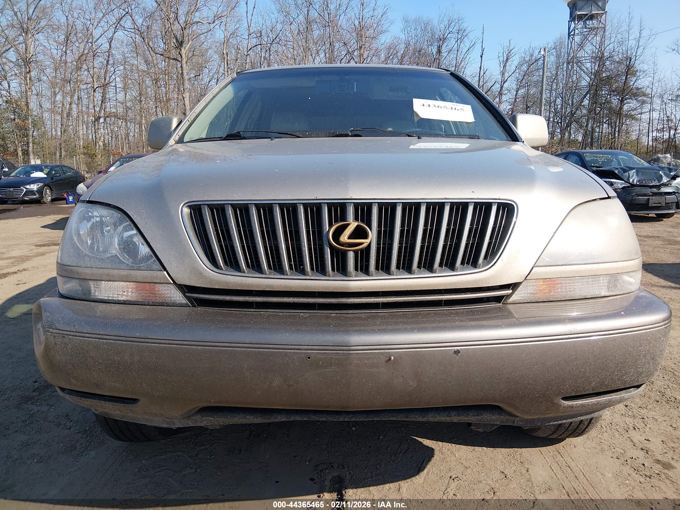 LEXUS RX image 6