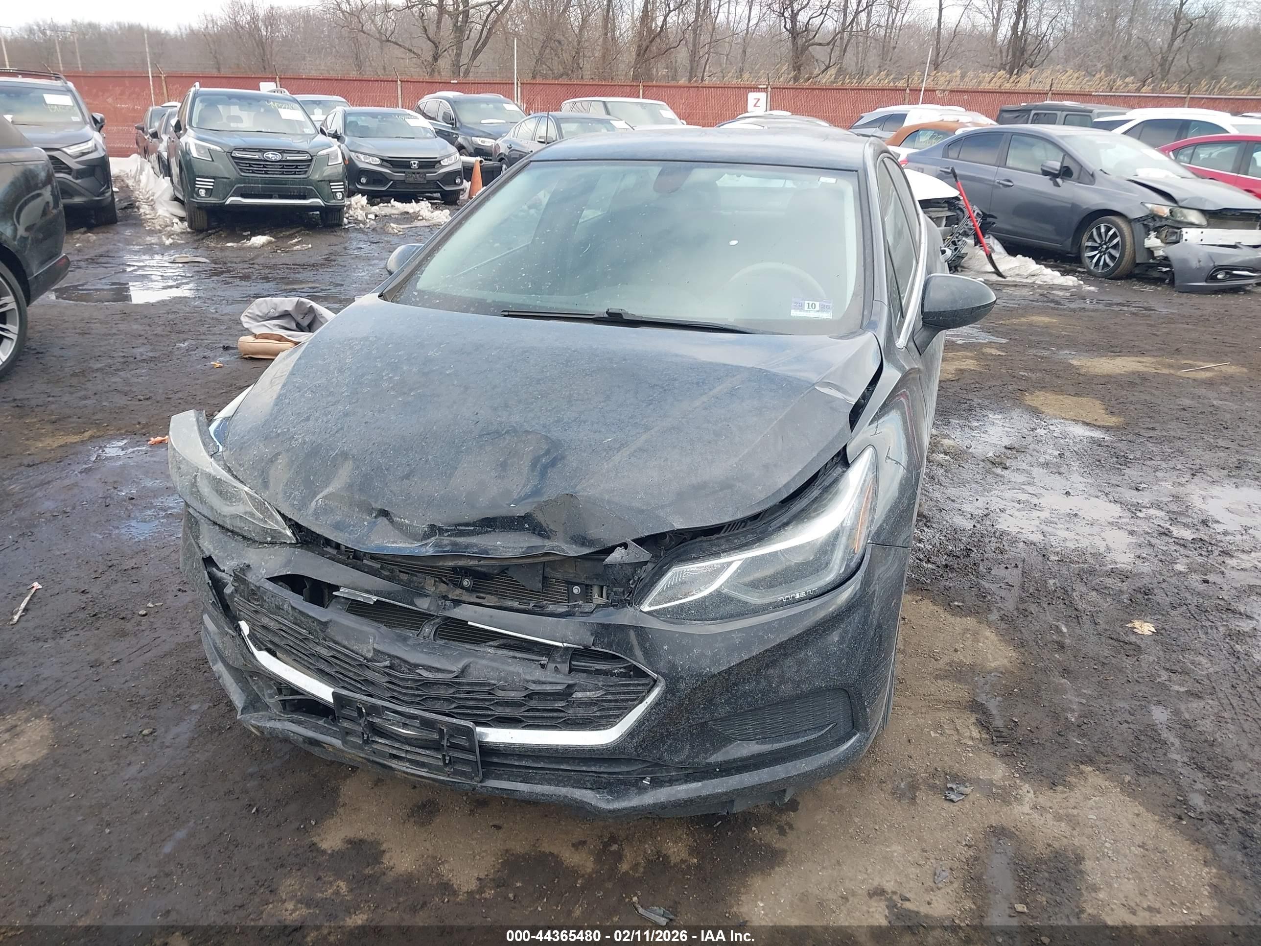 CHEVROLET CRUZE image 6