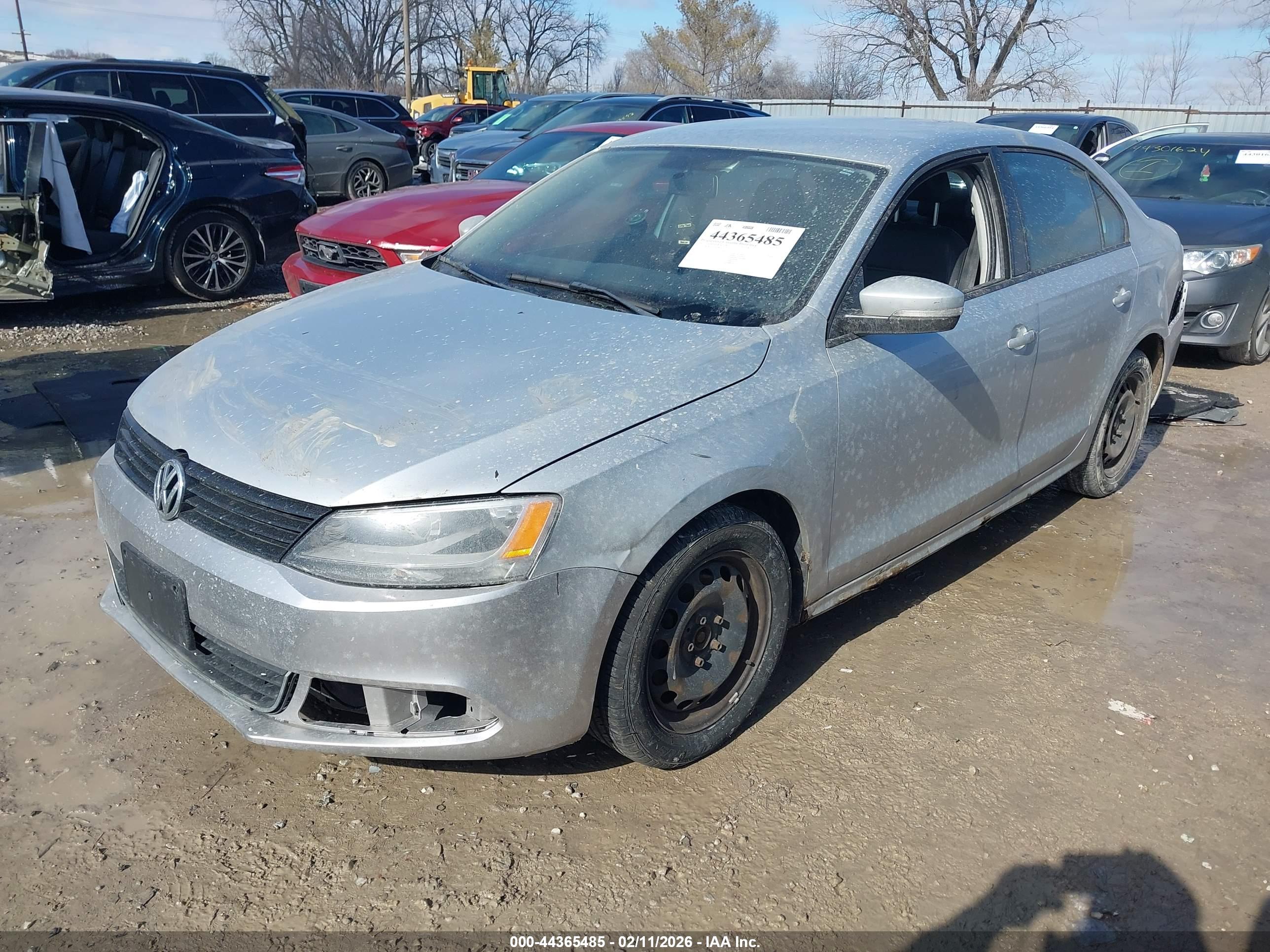 VOLKSWAGEN JETTA image 2