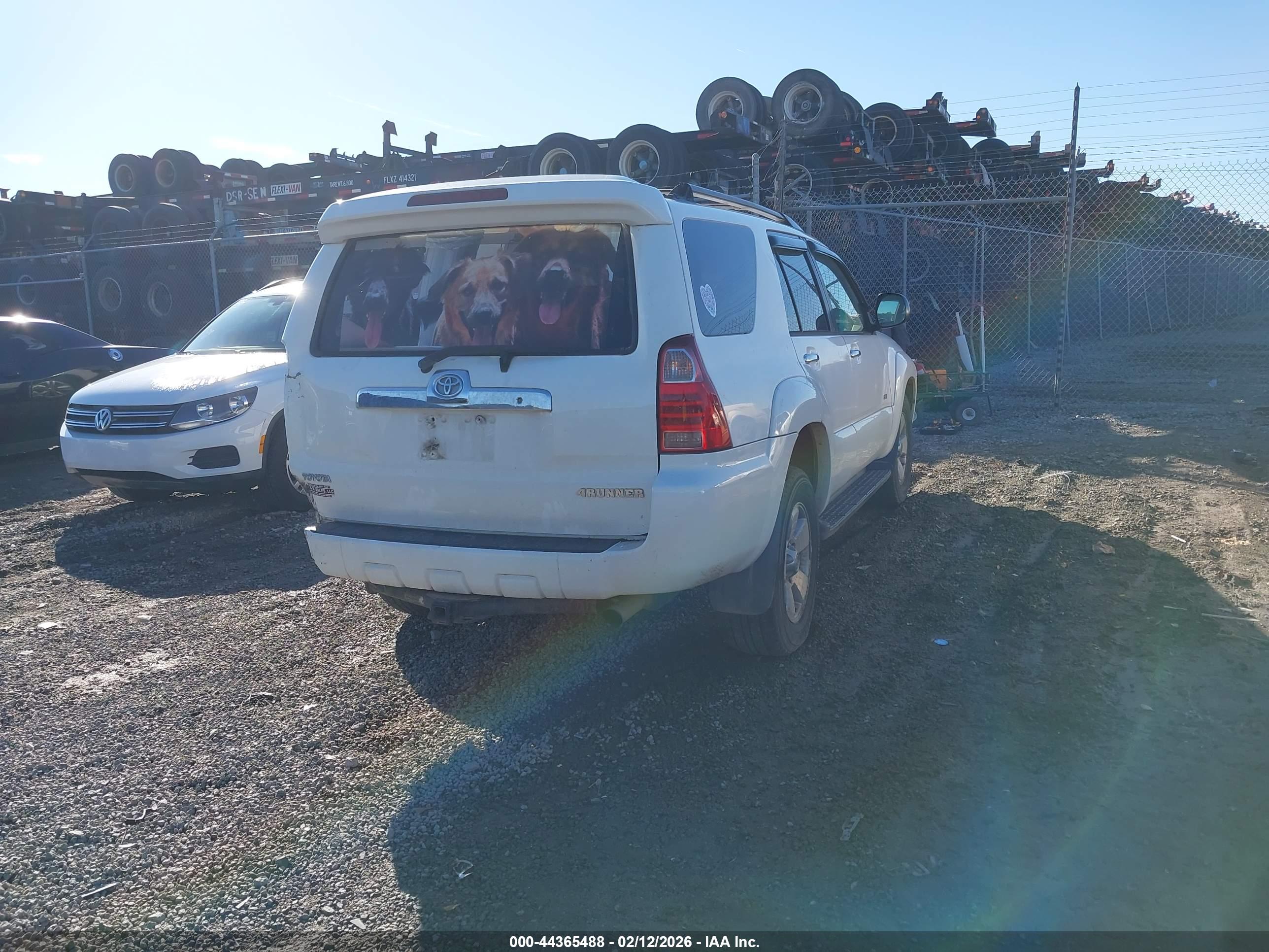 TOYOTA 4RUNNER image 4