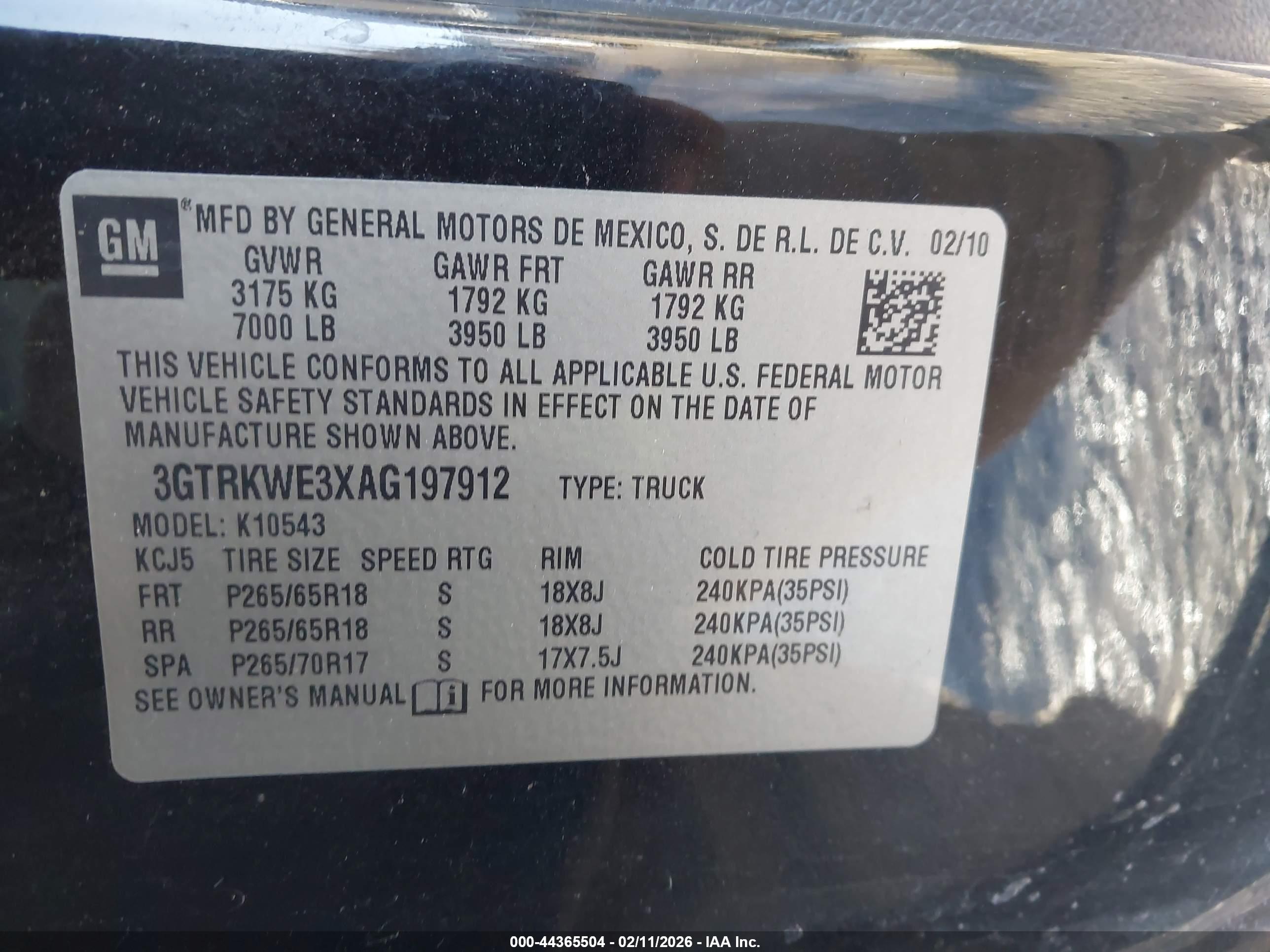 GMC SIERRA image 9