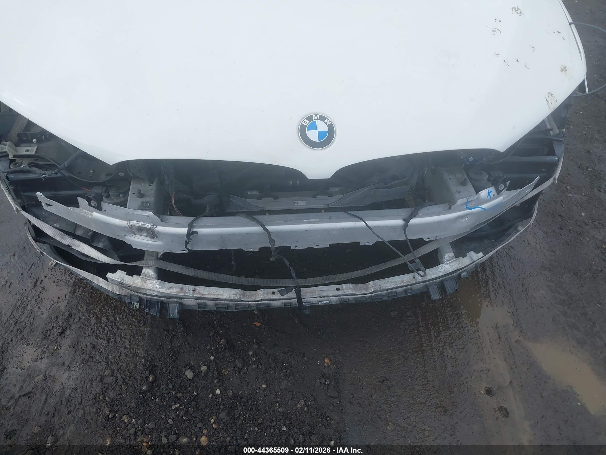 BMW 530I image 6