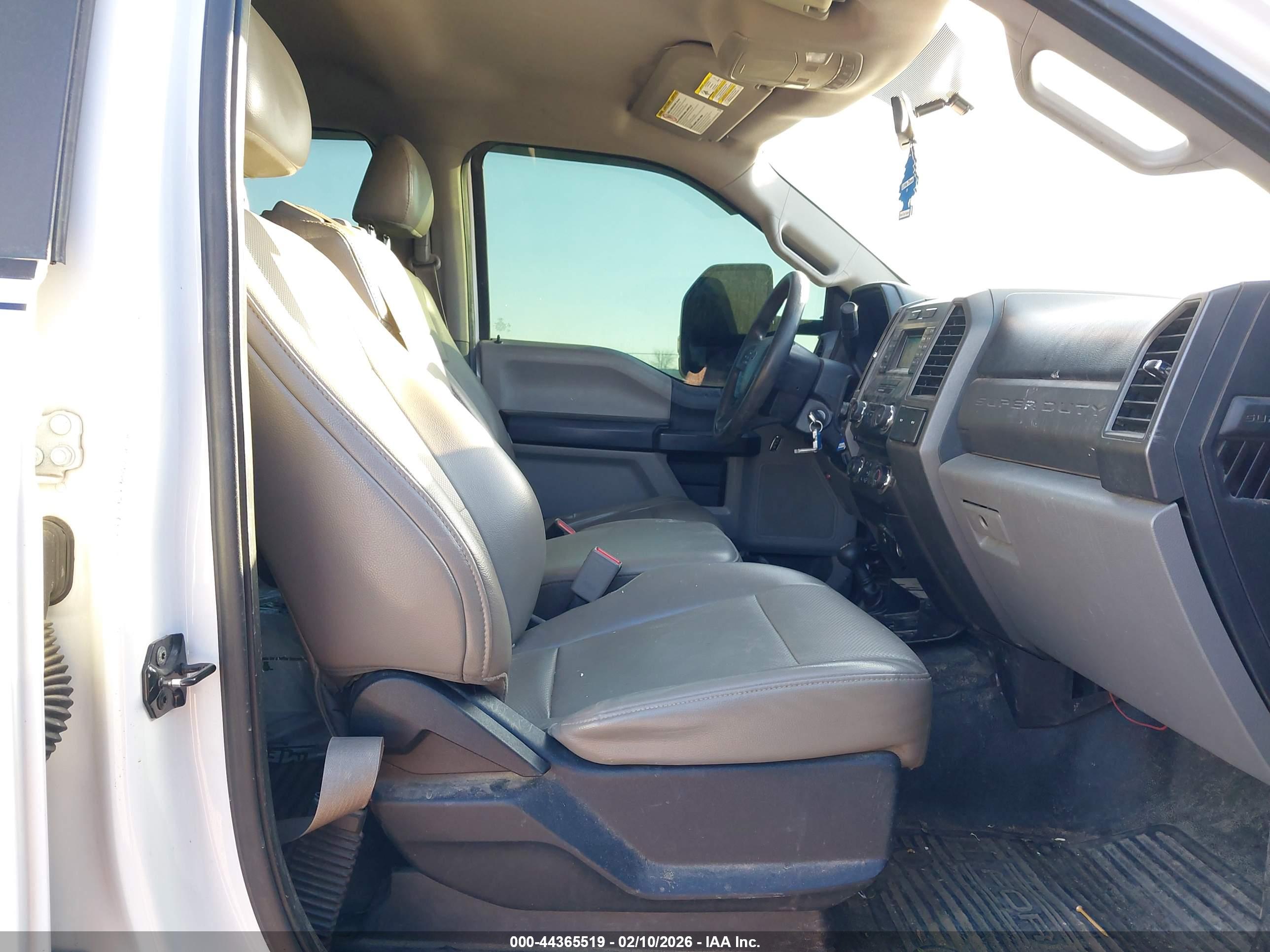FORD F-250 image 5