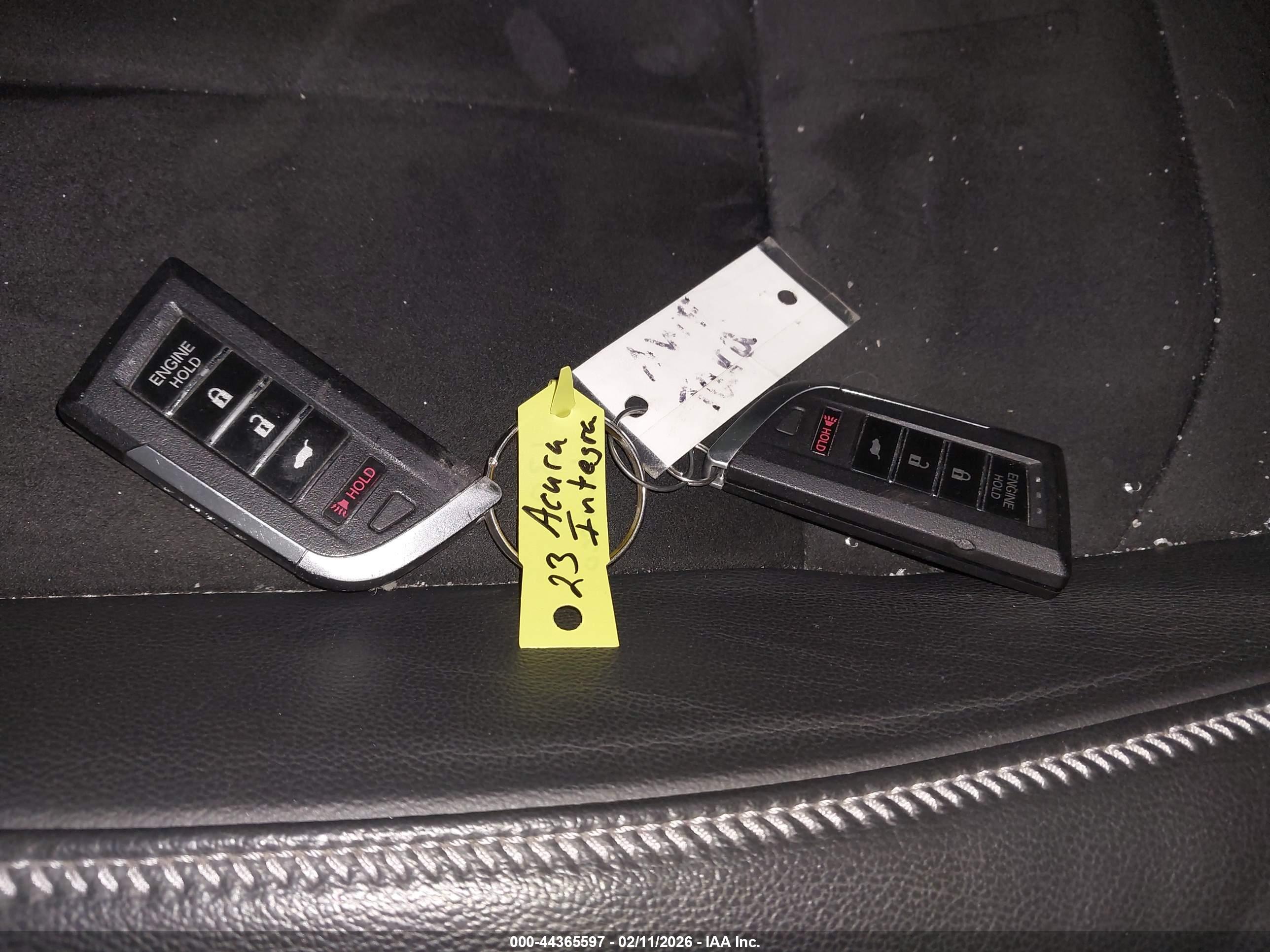 ACURA INTEGRA image 11