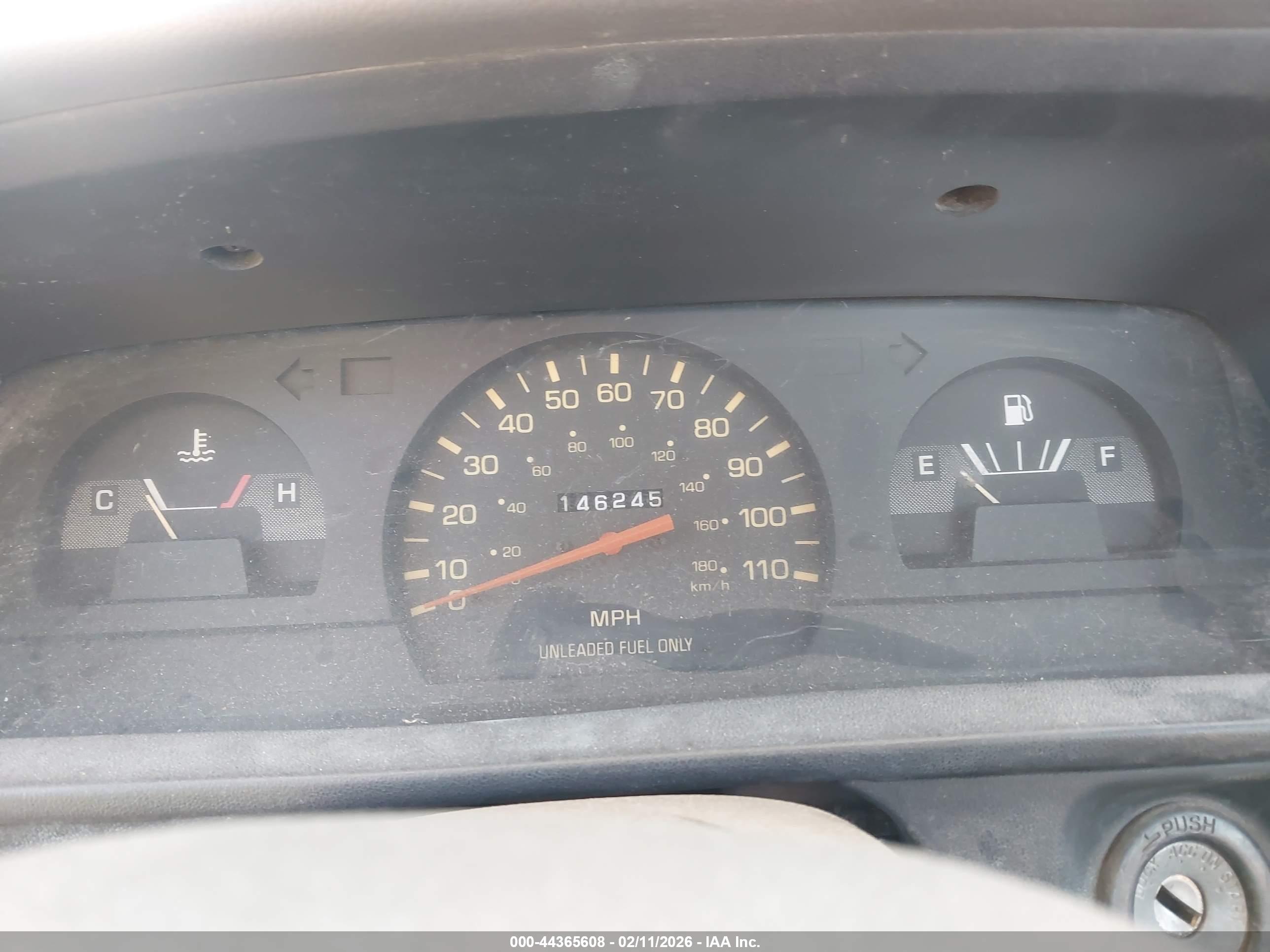 TOYOTA PICKUP image 7