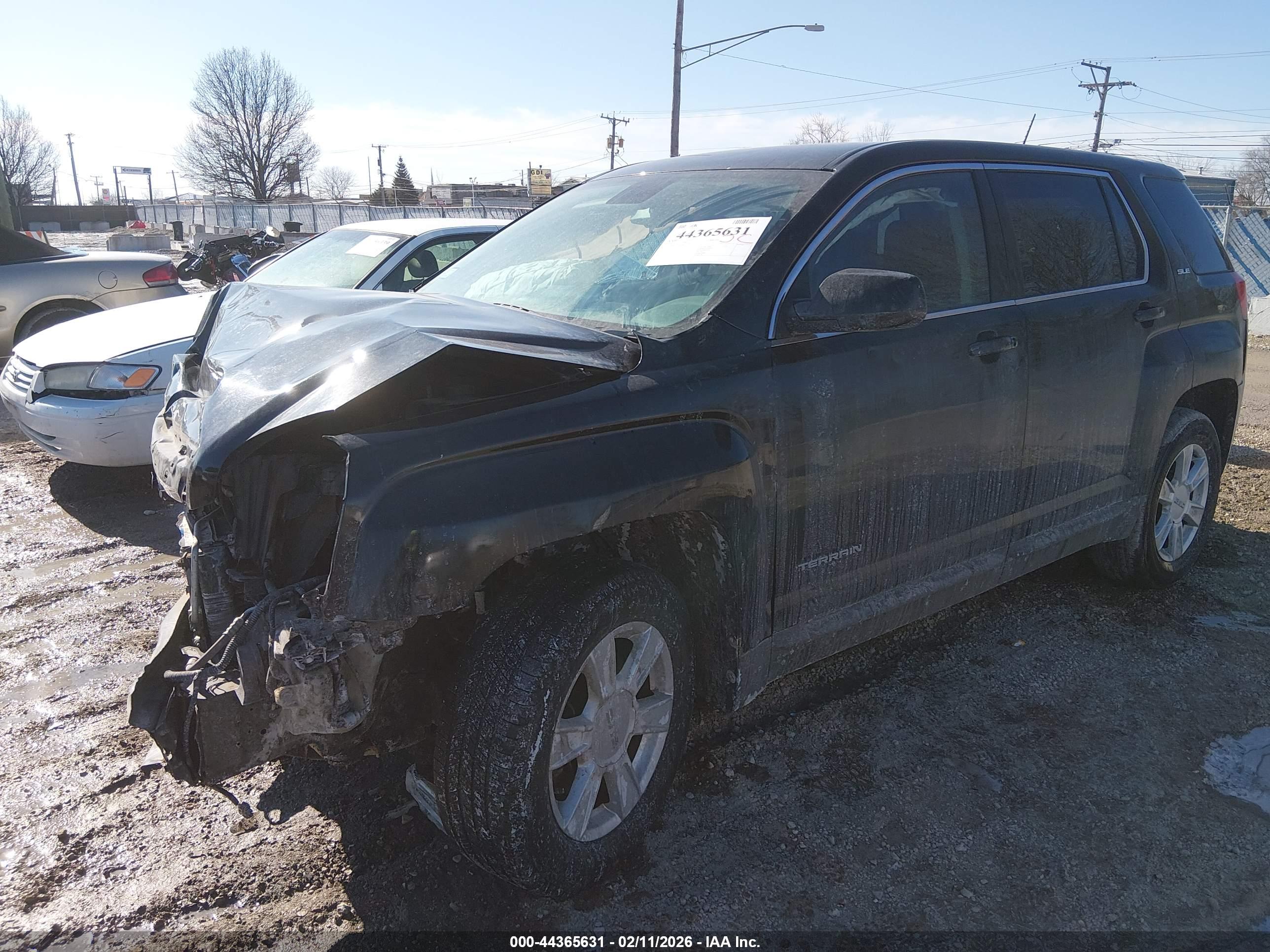 GMC TERRAIN image 2