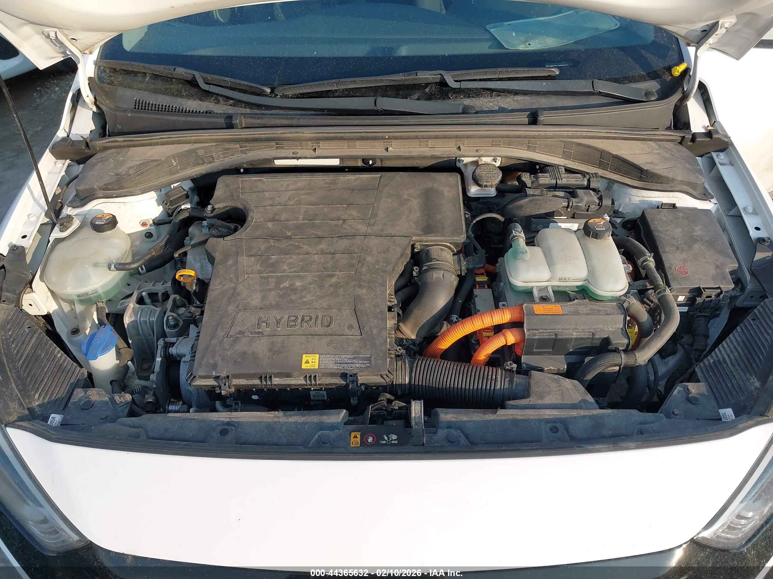 HYUNDAI IONIQ image 10