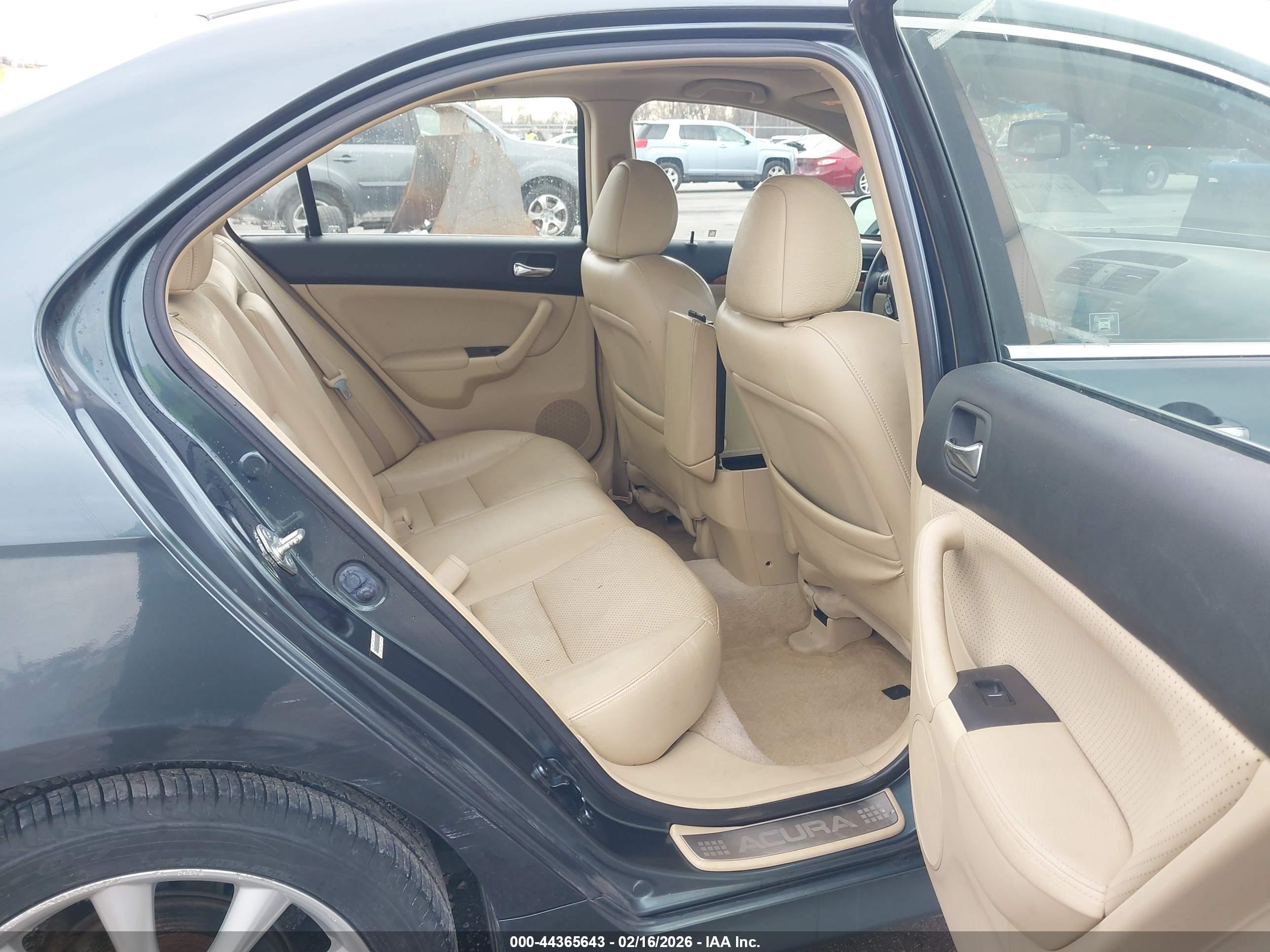 ACURA TSX image 8