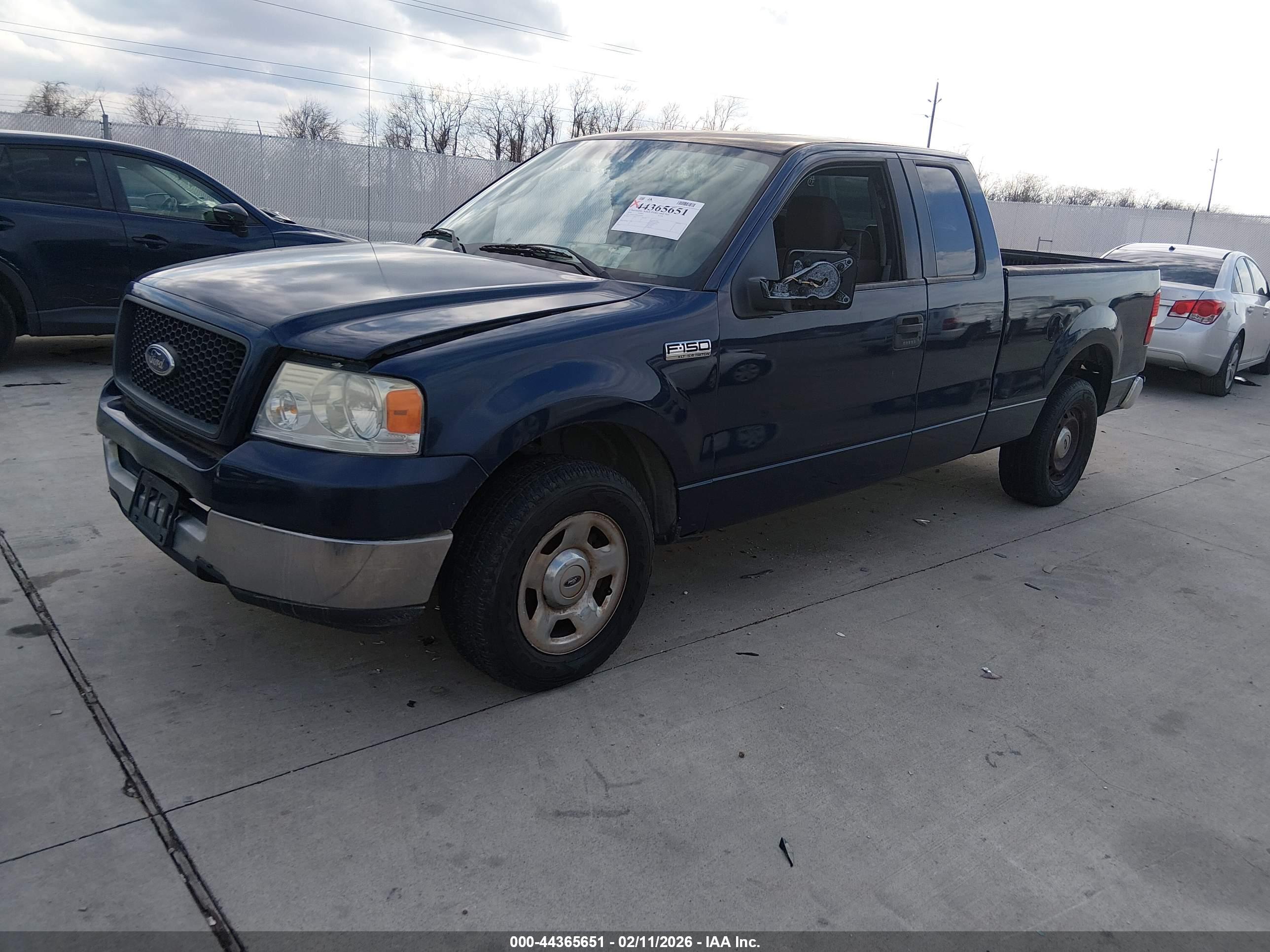 FORD F-150 image 2