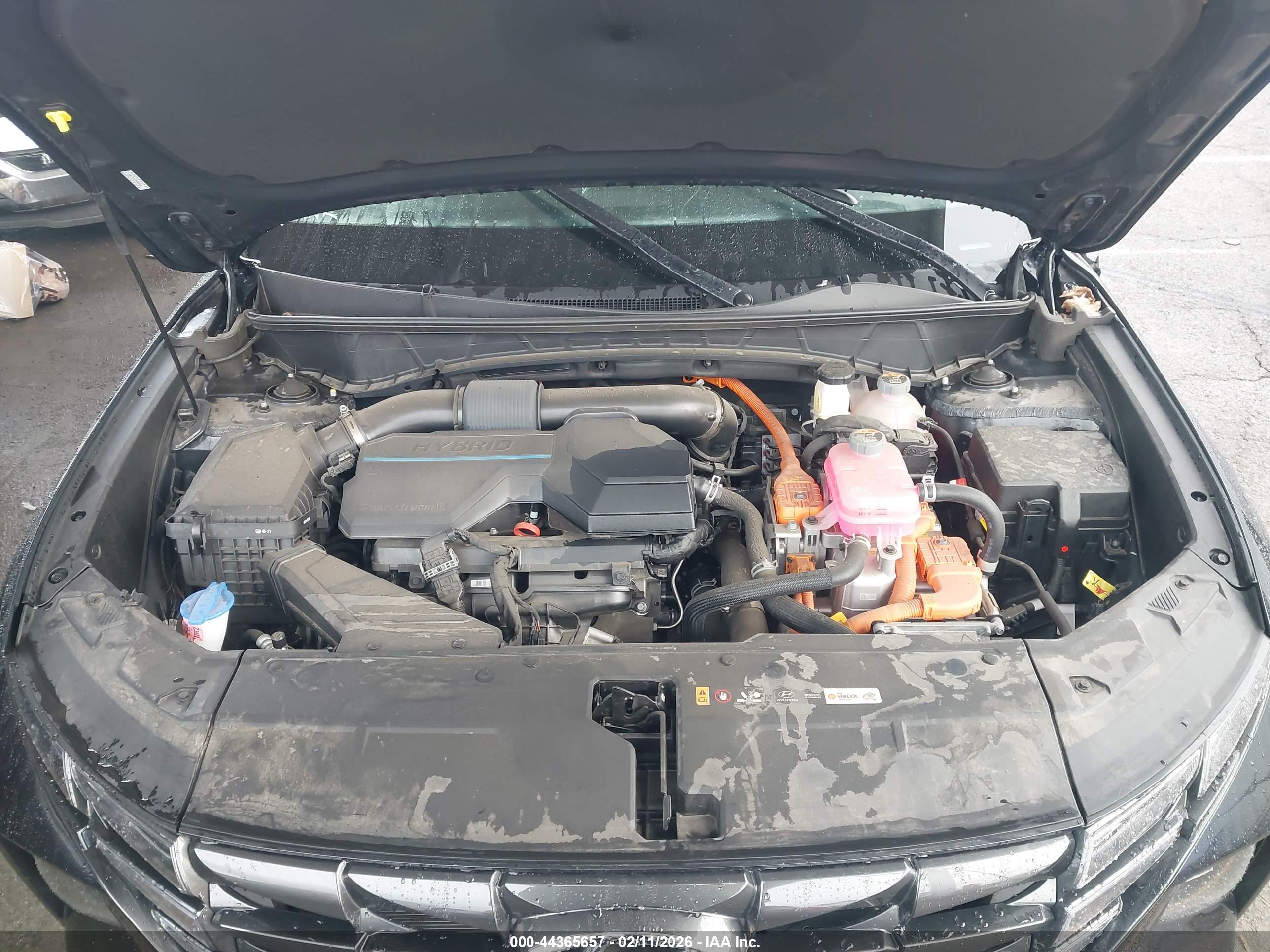 HYUNDAI TUCSON image 10