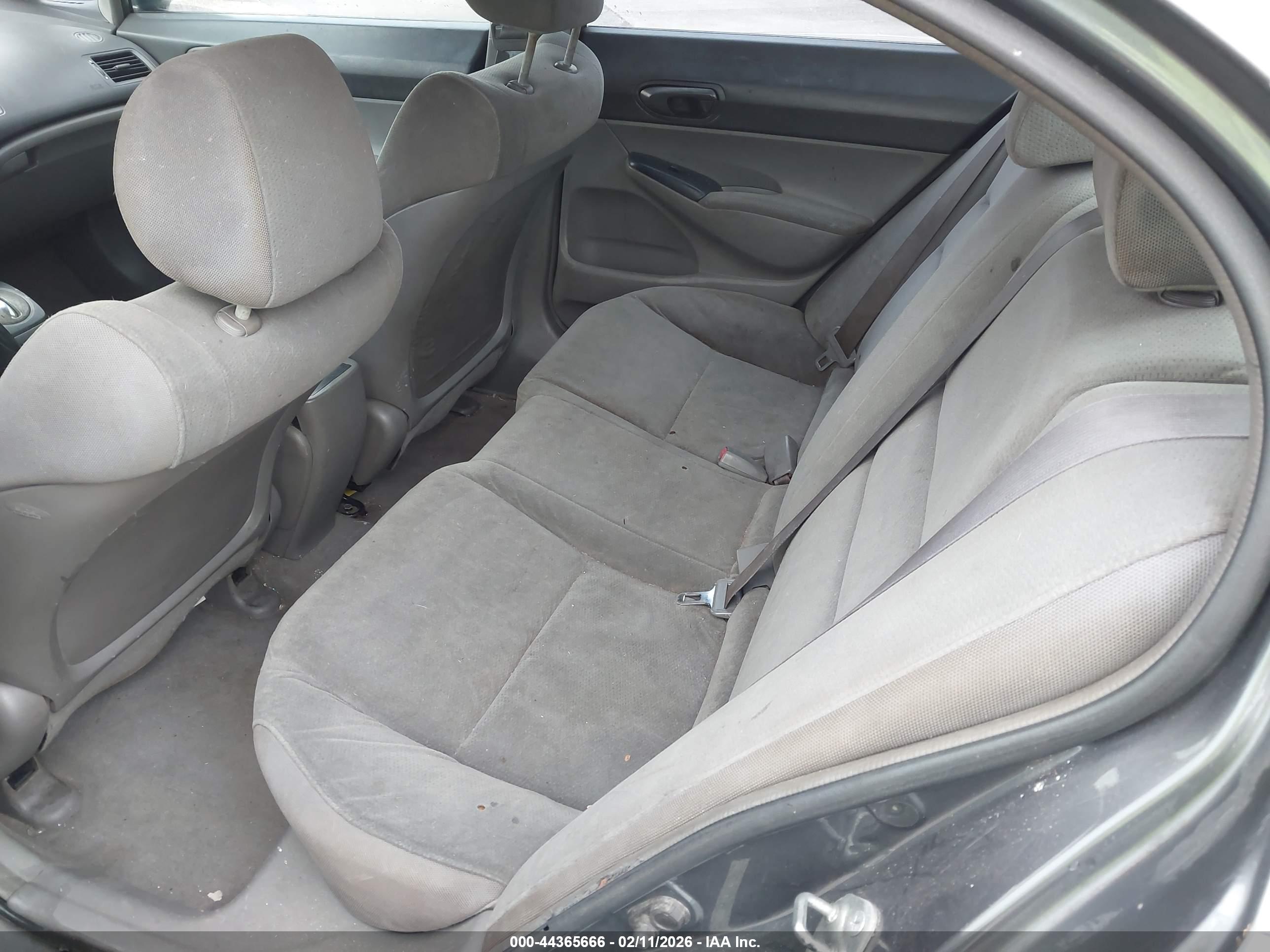 HONDA CIVIC image 8