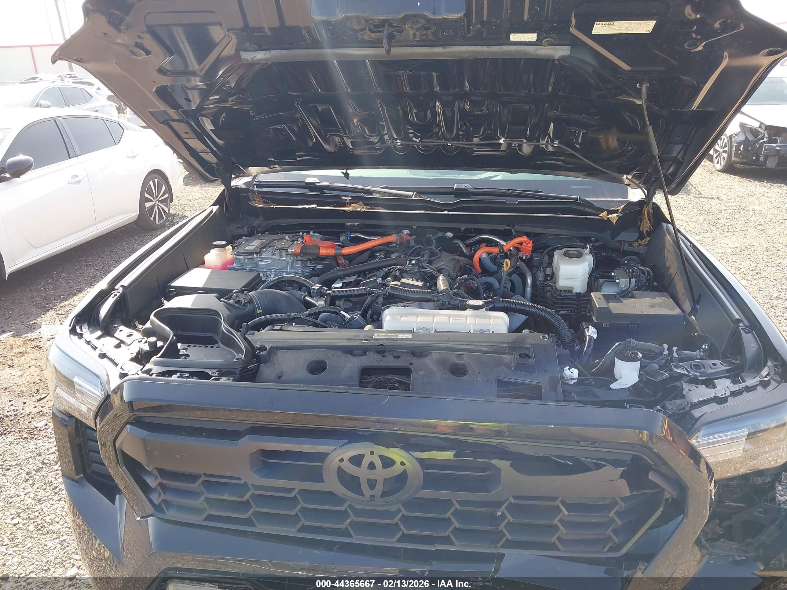 TOYOTA TACOMA image 10