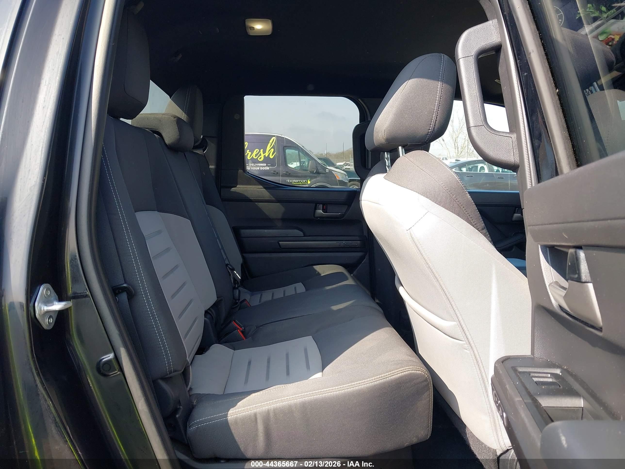 TOYOTA TACOMA image 8