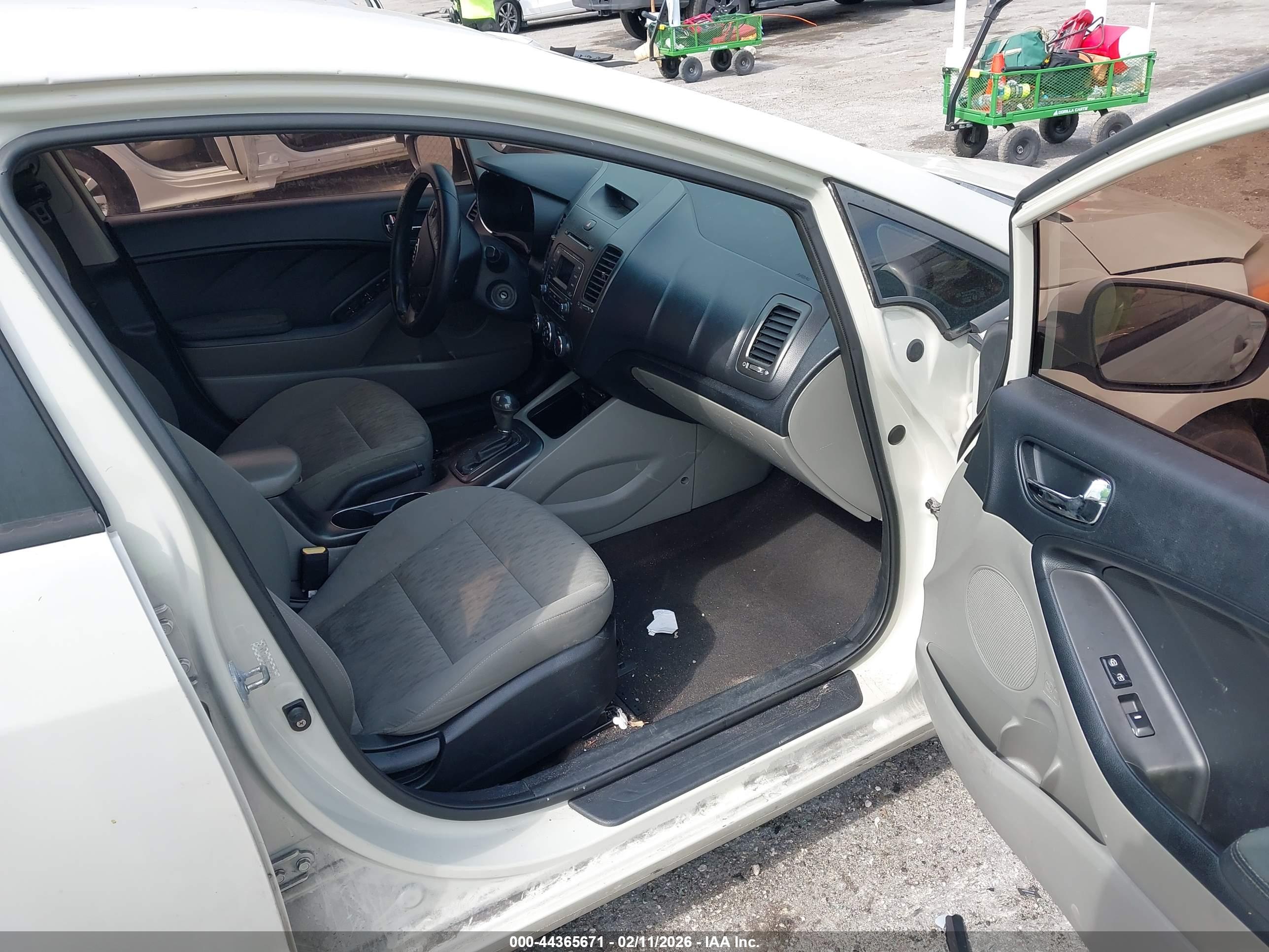 KIA FORTE image 5