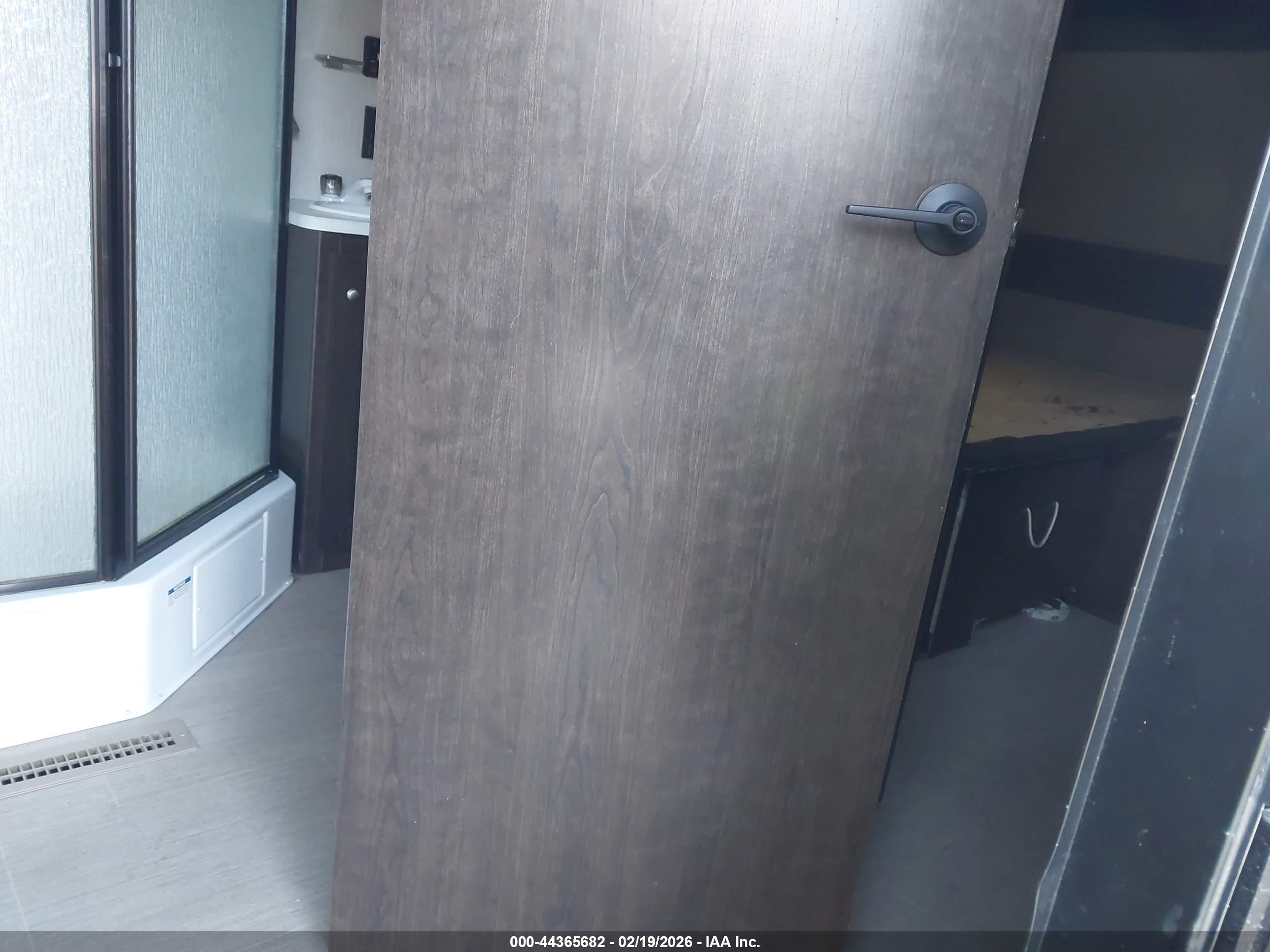 HEARTLAND RV image 5