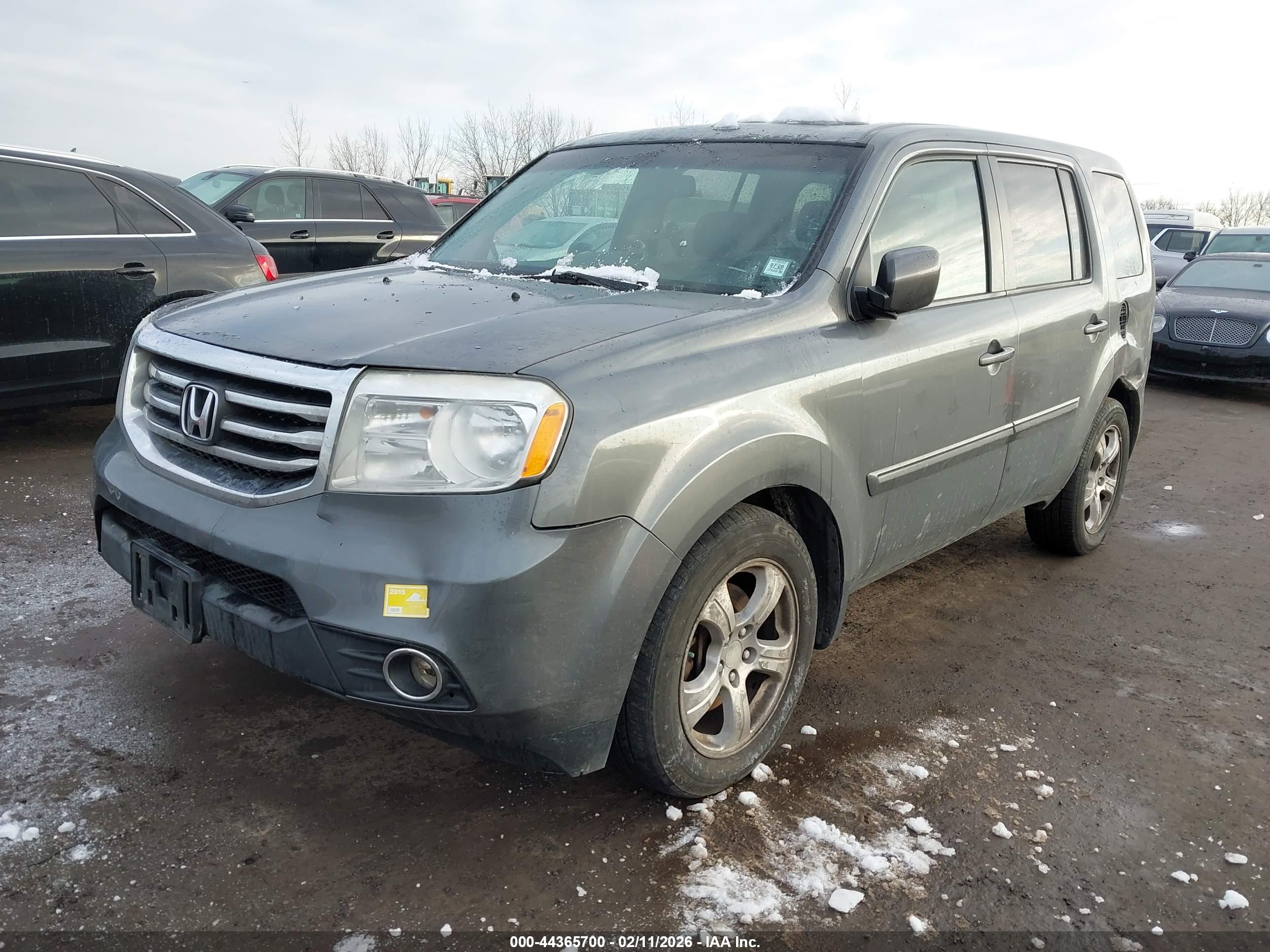 HONDA PILOT image 2