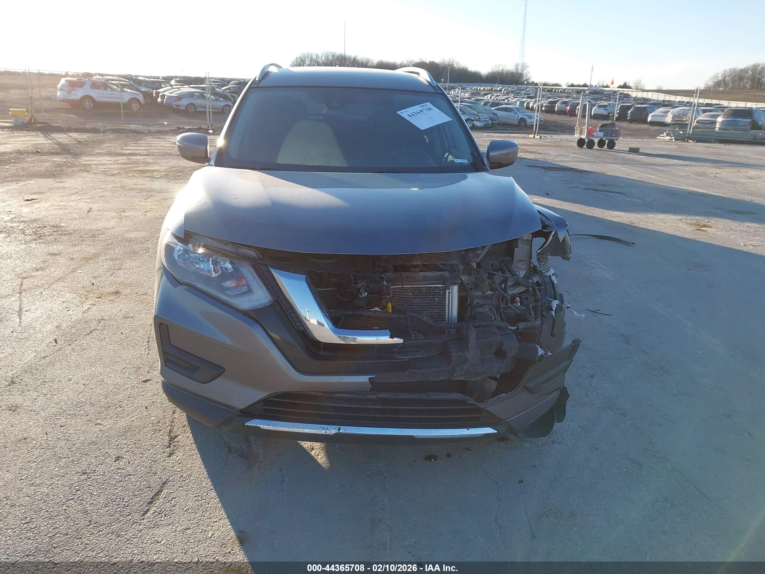 NISSAN ROGUE image 6