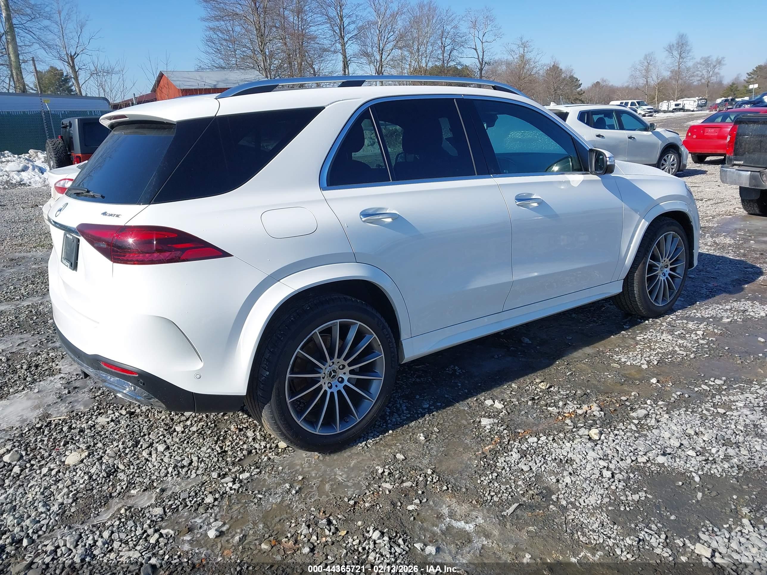 MERCEDES-BENZ GLE image 4