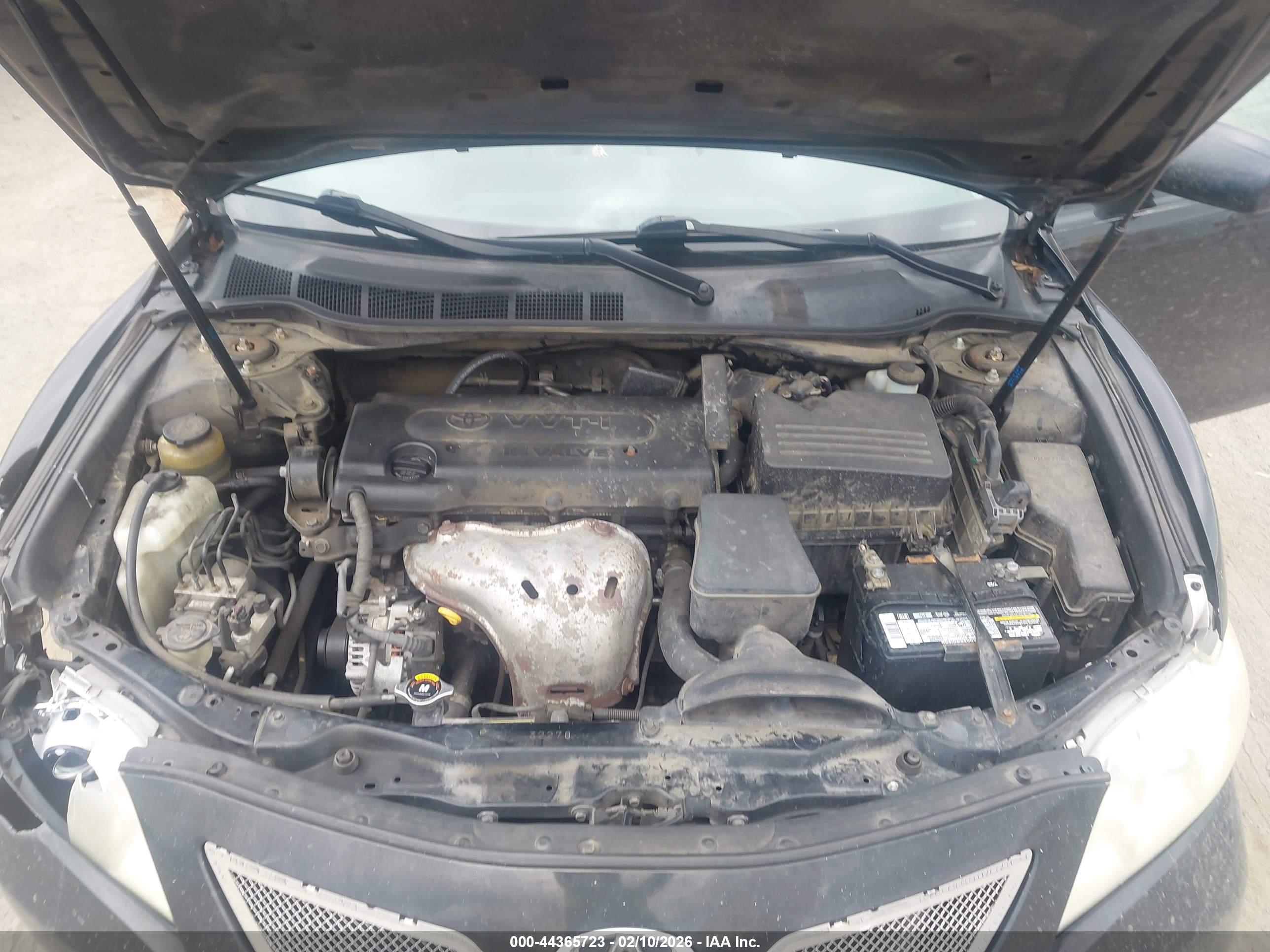 TOYOTA CAMRY image 10