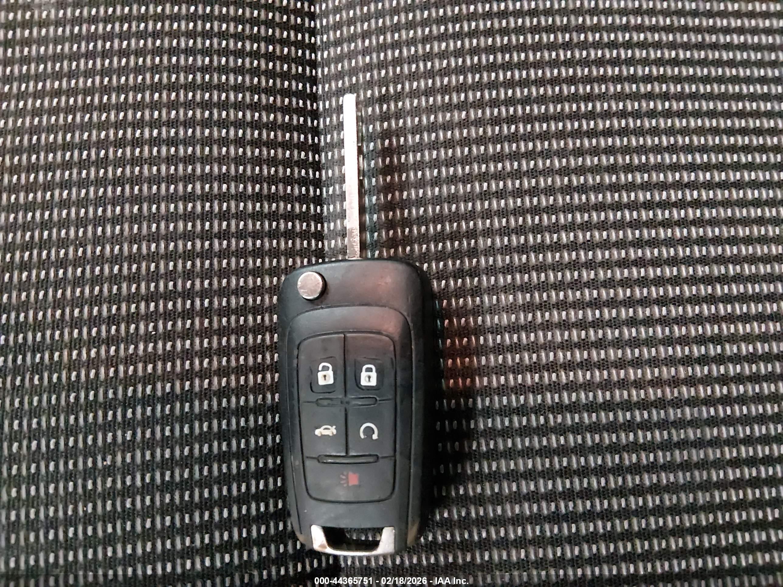 CHEVROLET MALIBU image 11