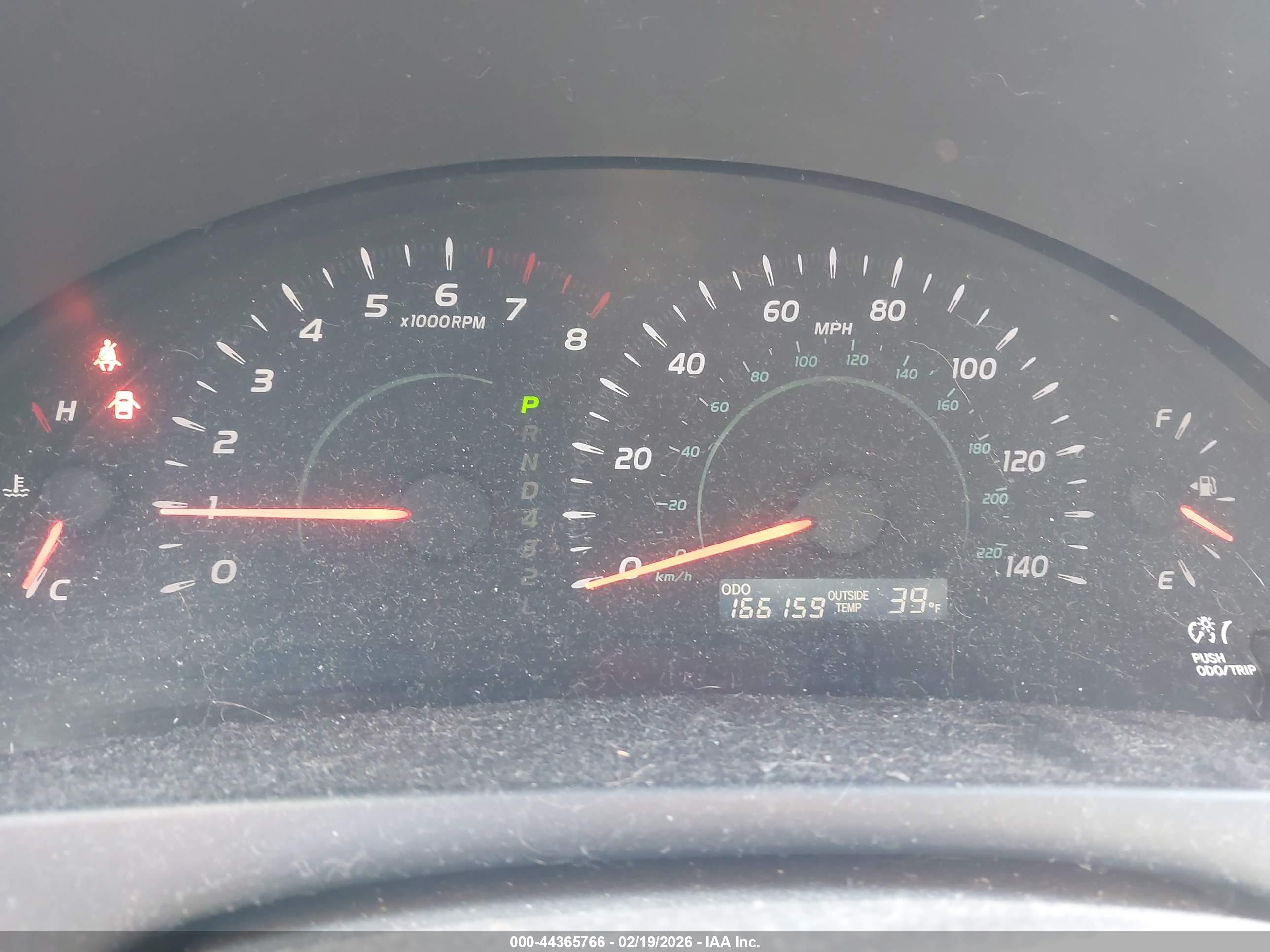 TOYOTA CAMRY image 7