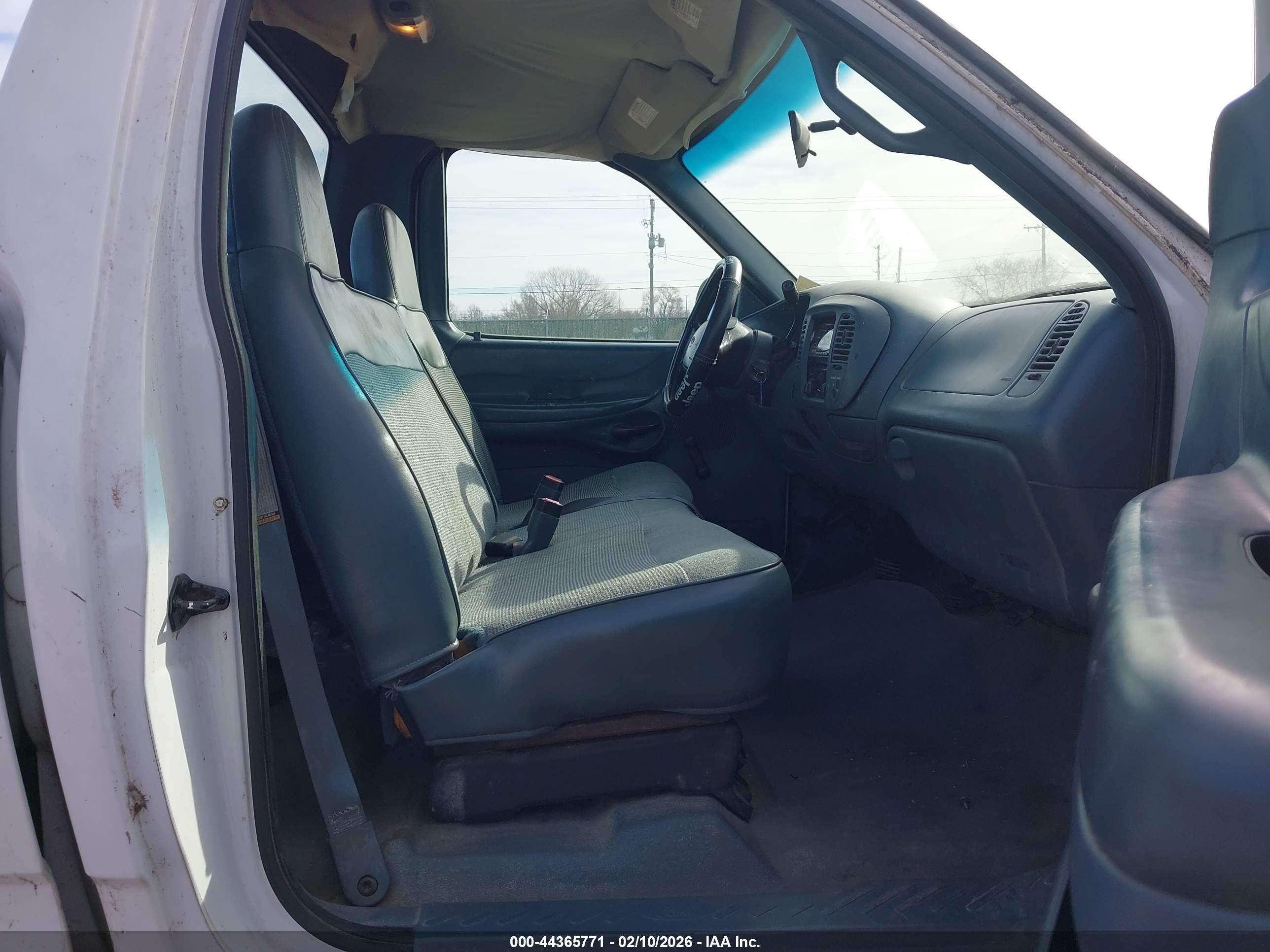 FORD F-250 image 5