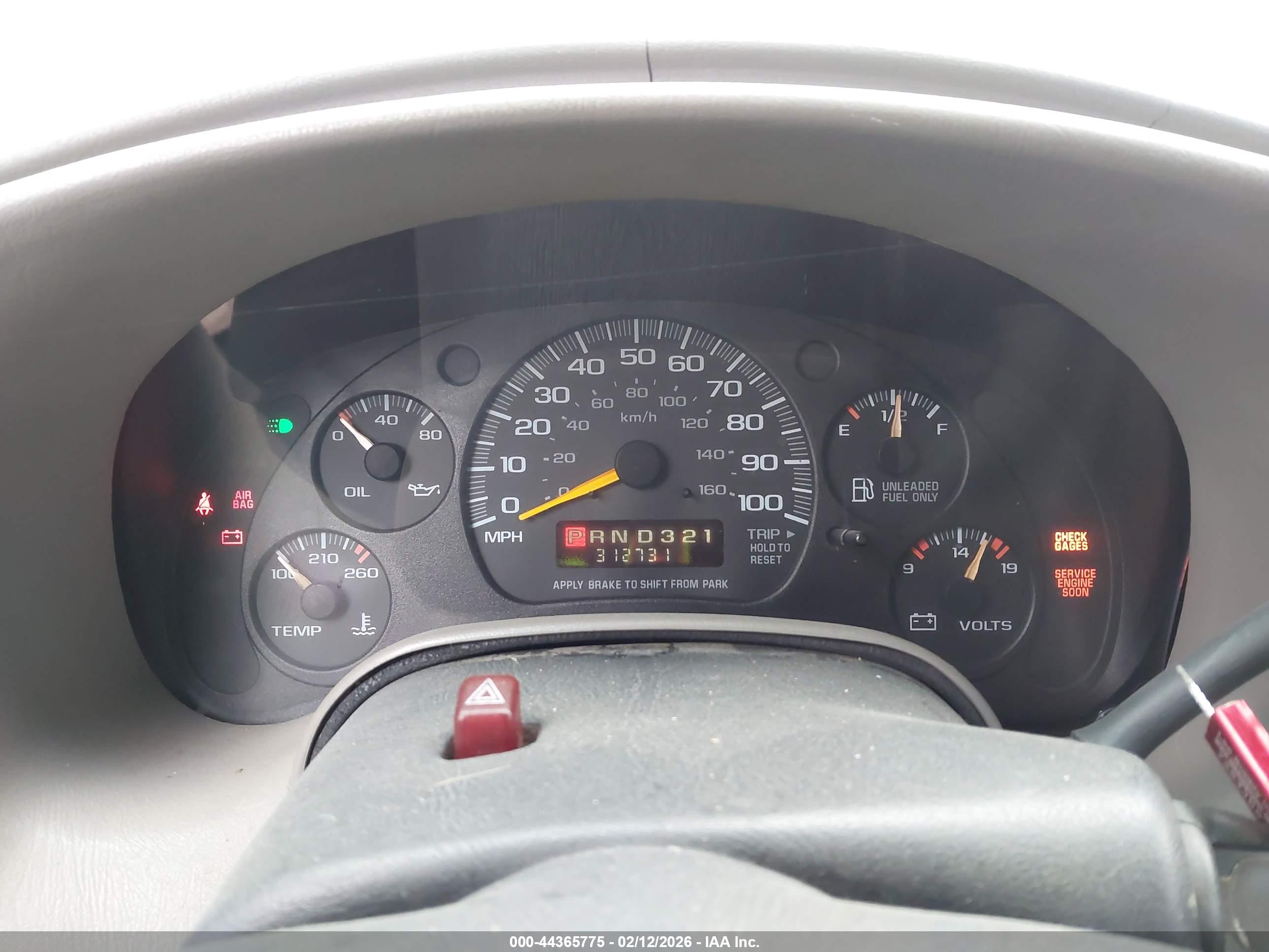 CHEVROLET ASTRO image 7