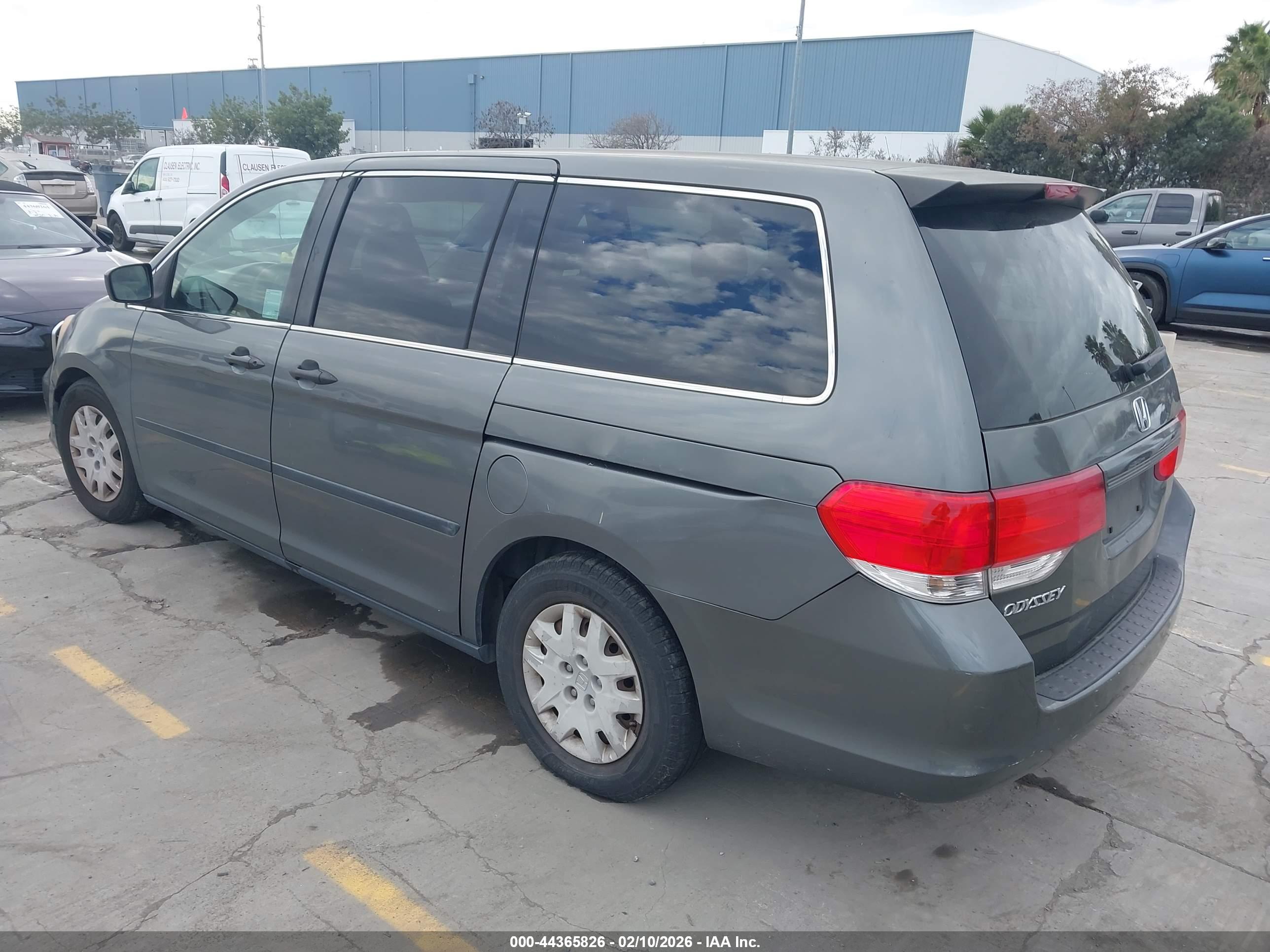 HONDA ODYSSEY image 3