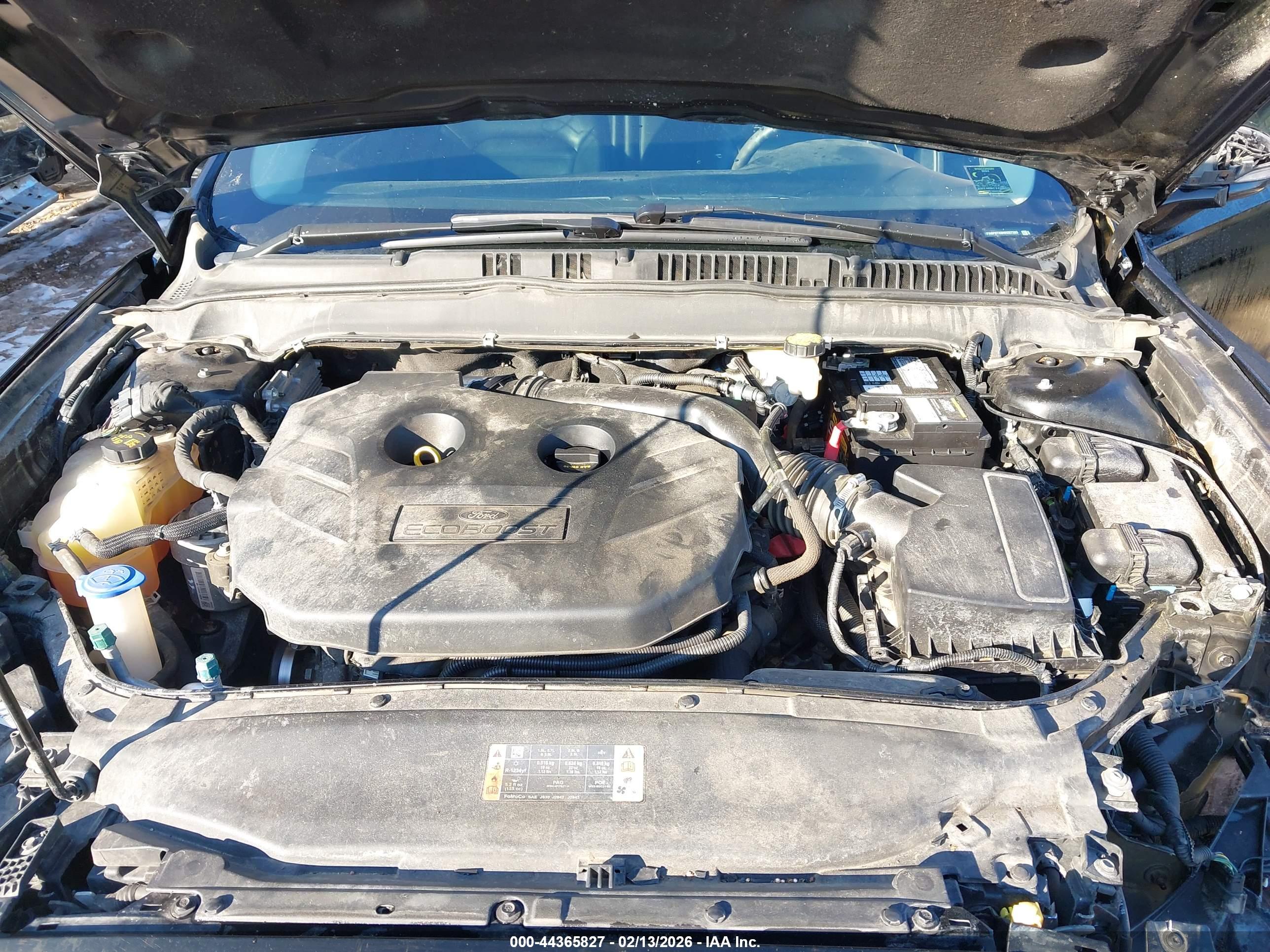 FORD FUSION image 10