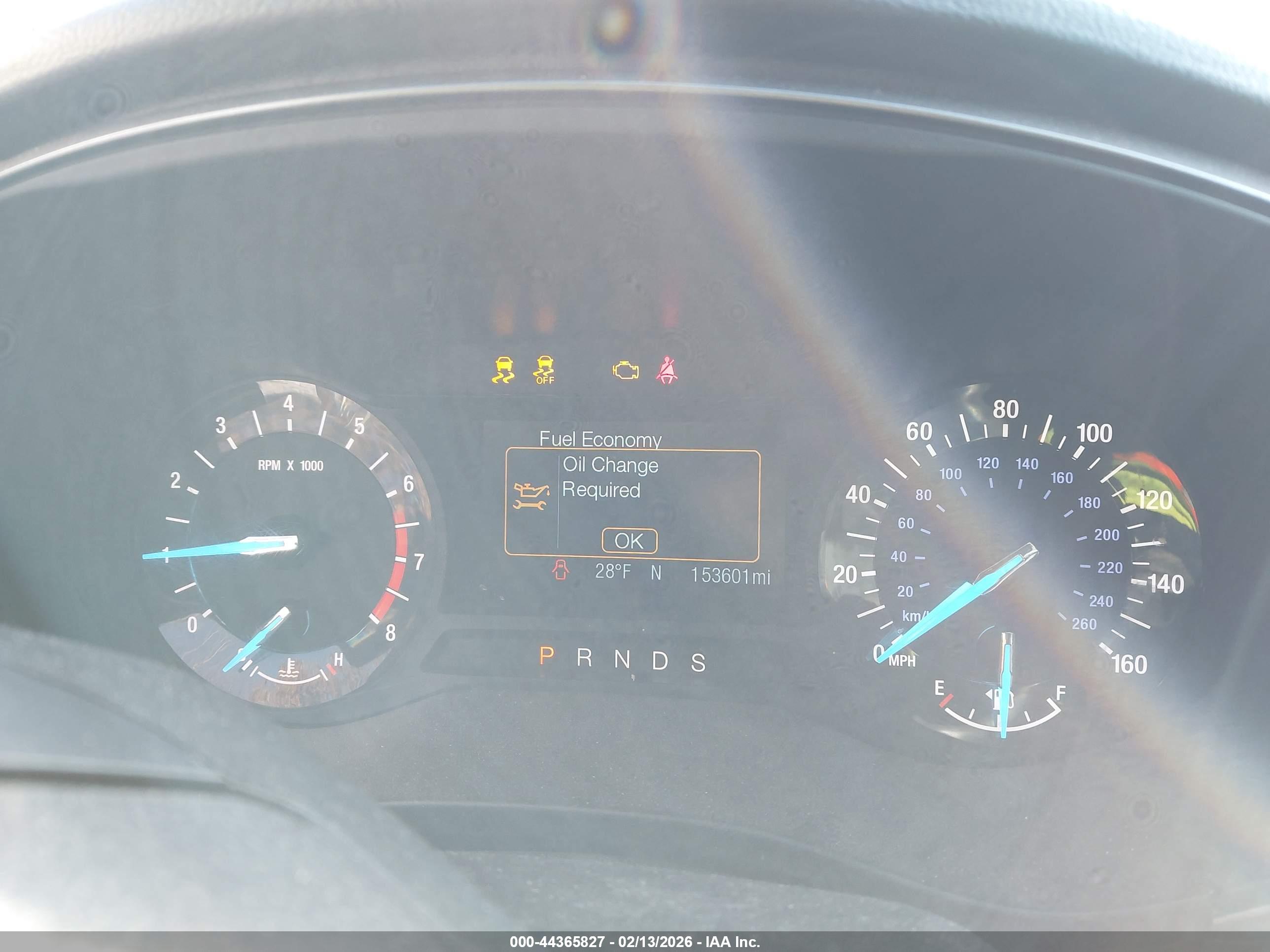 FORD FUSION image 7