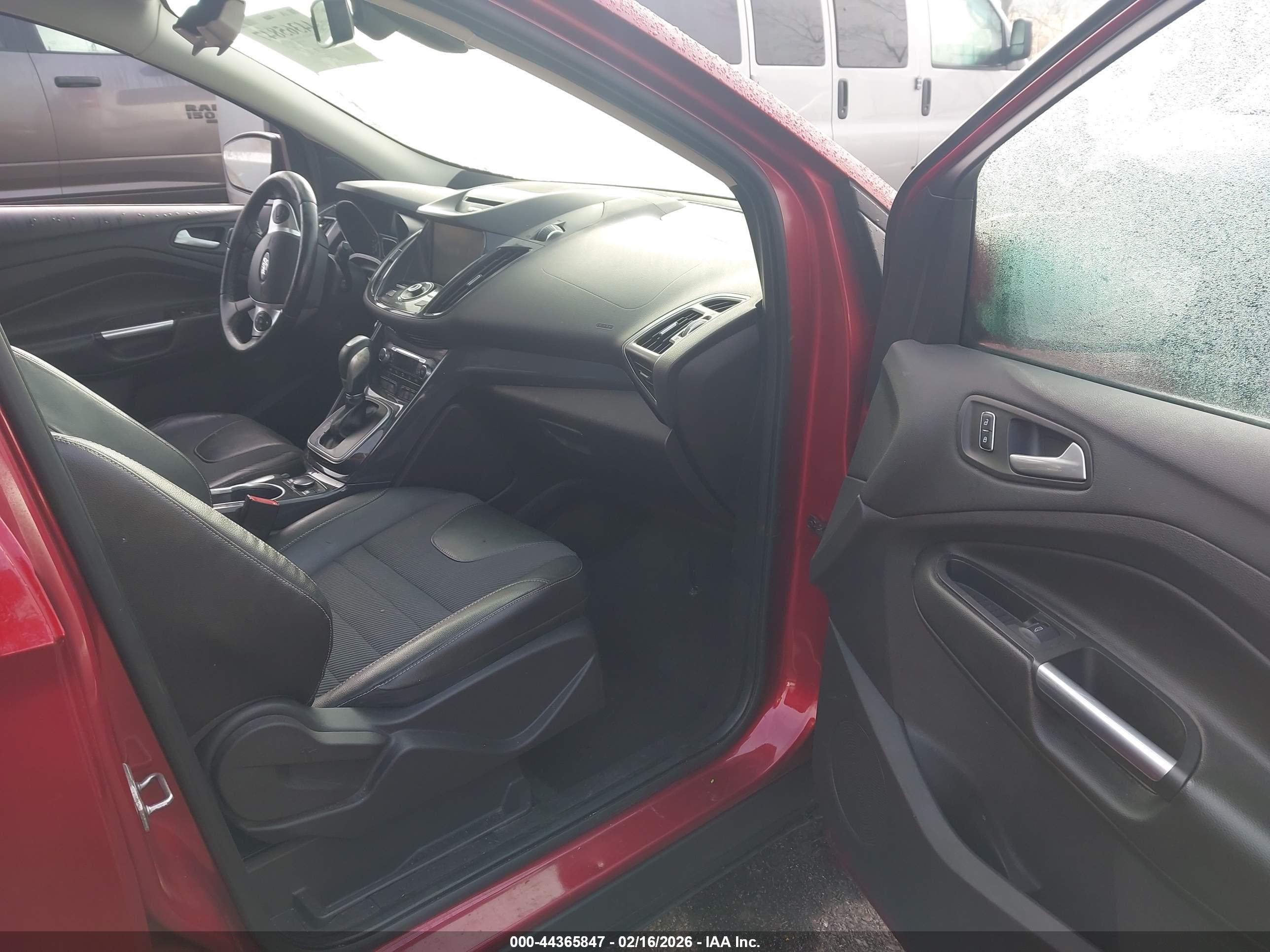 FORD ESCAPE image 5