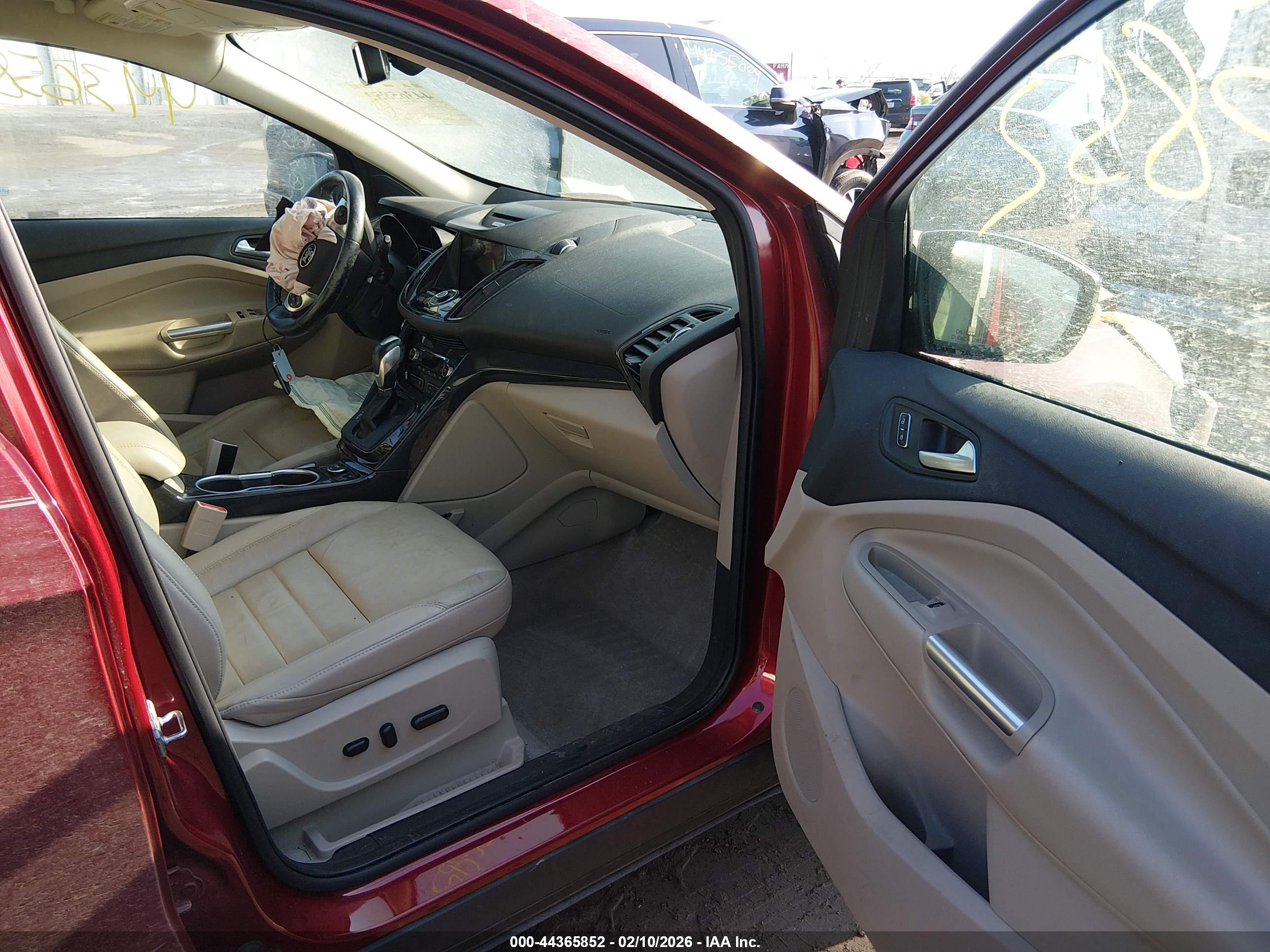 FORD ESCAPE image 5