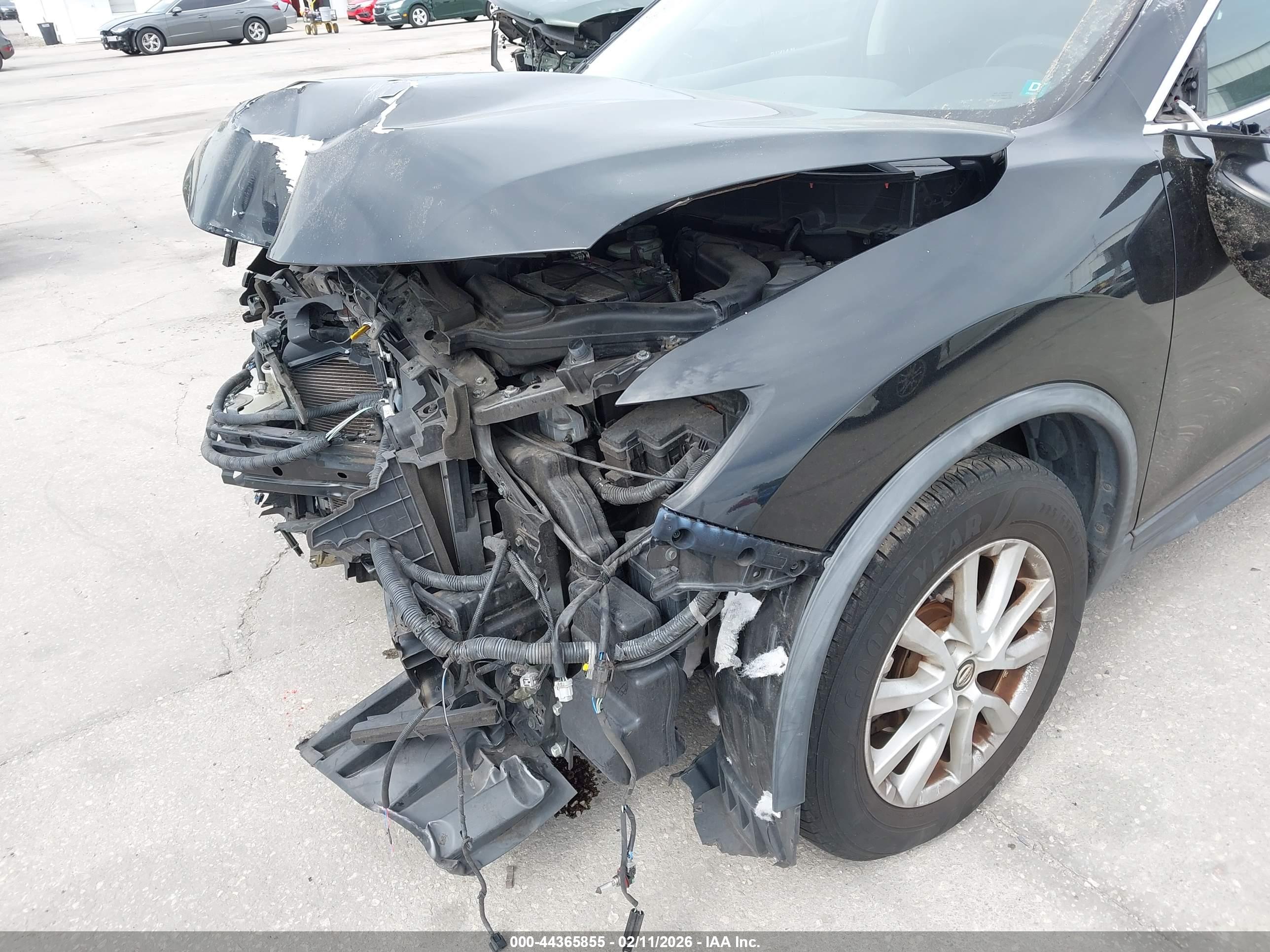 NISSAN ROGUE image 6