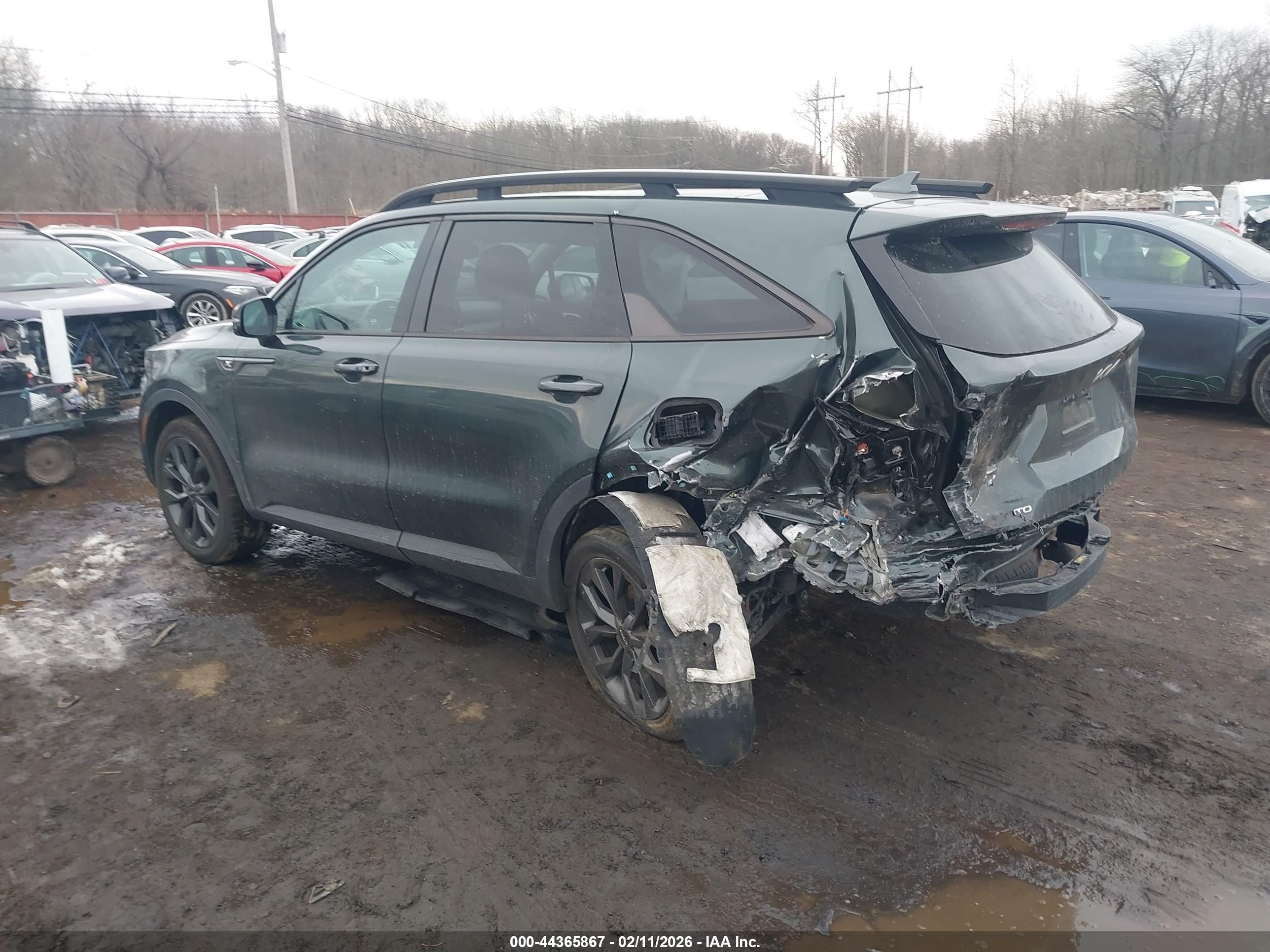 KIA SORENTO image 6